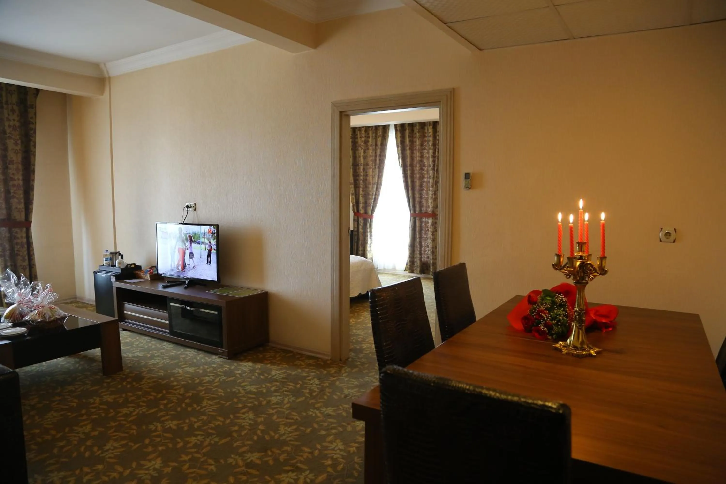 Day in My House Otel