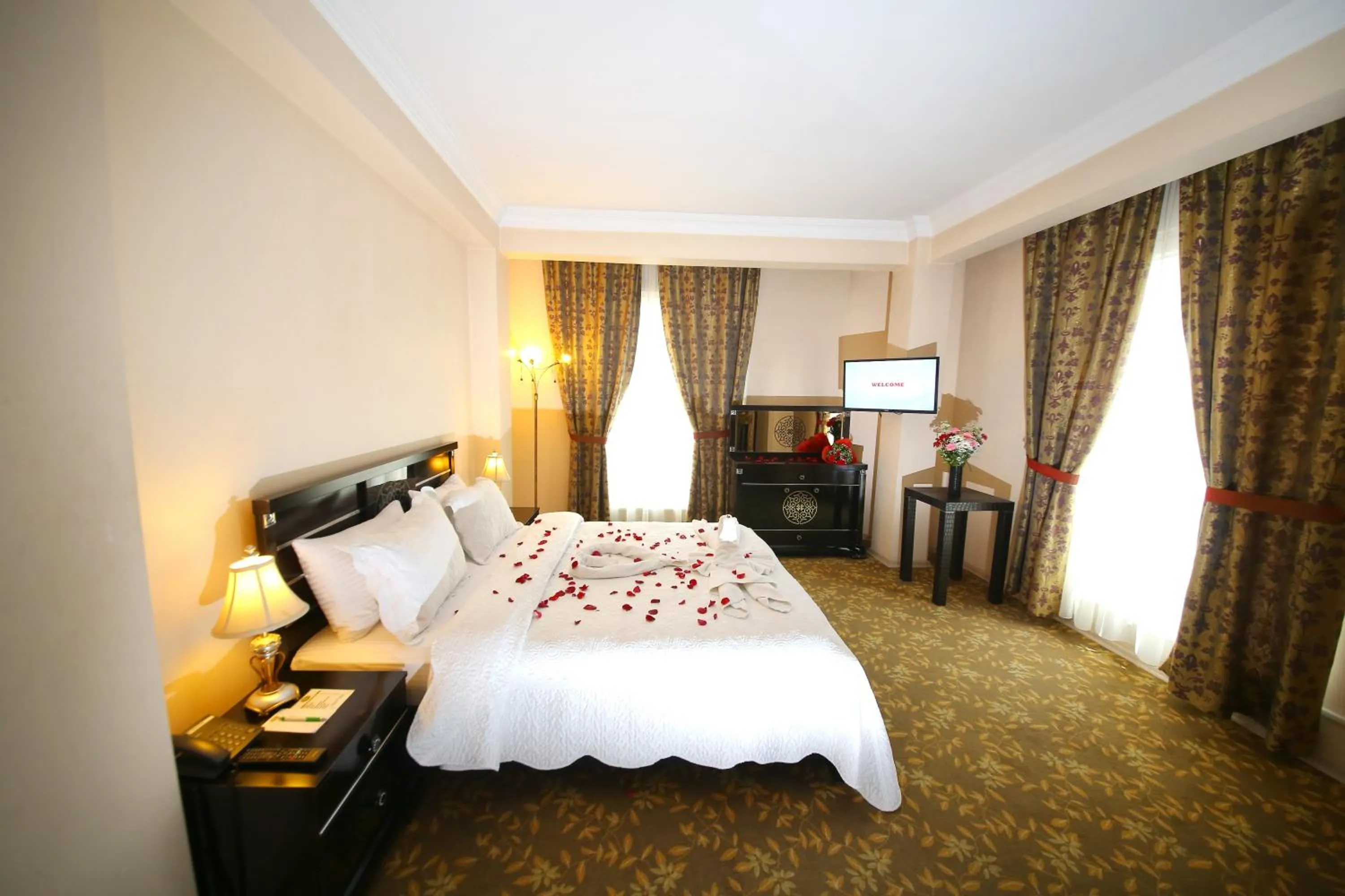 Off site, Bed in My House Otel