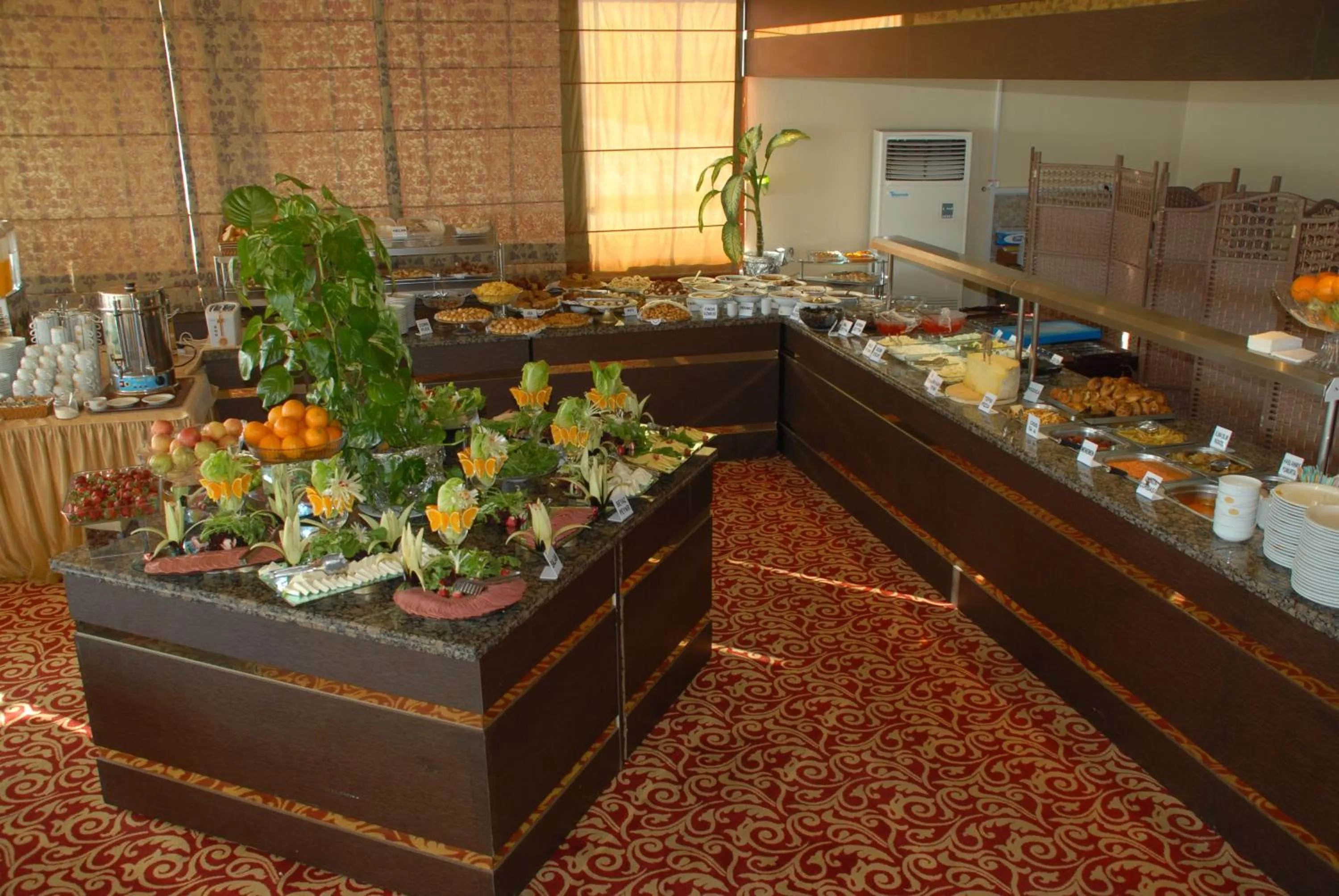 Food in My House Otel