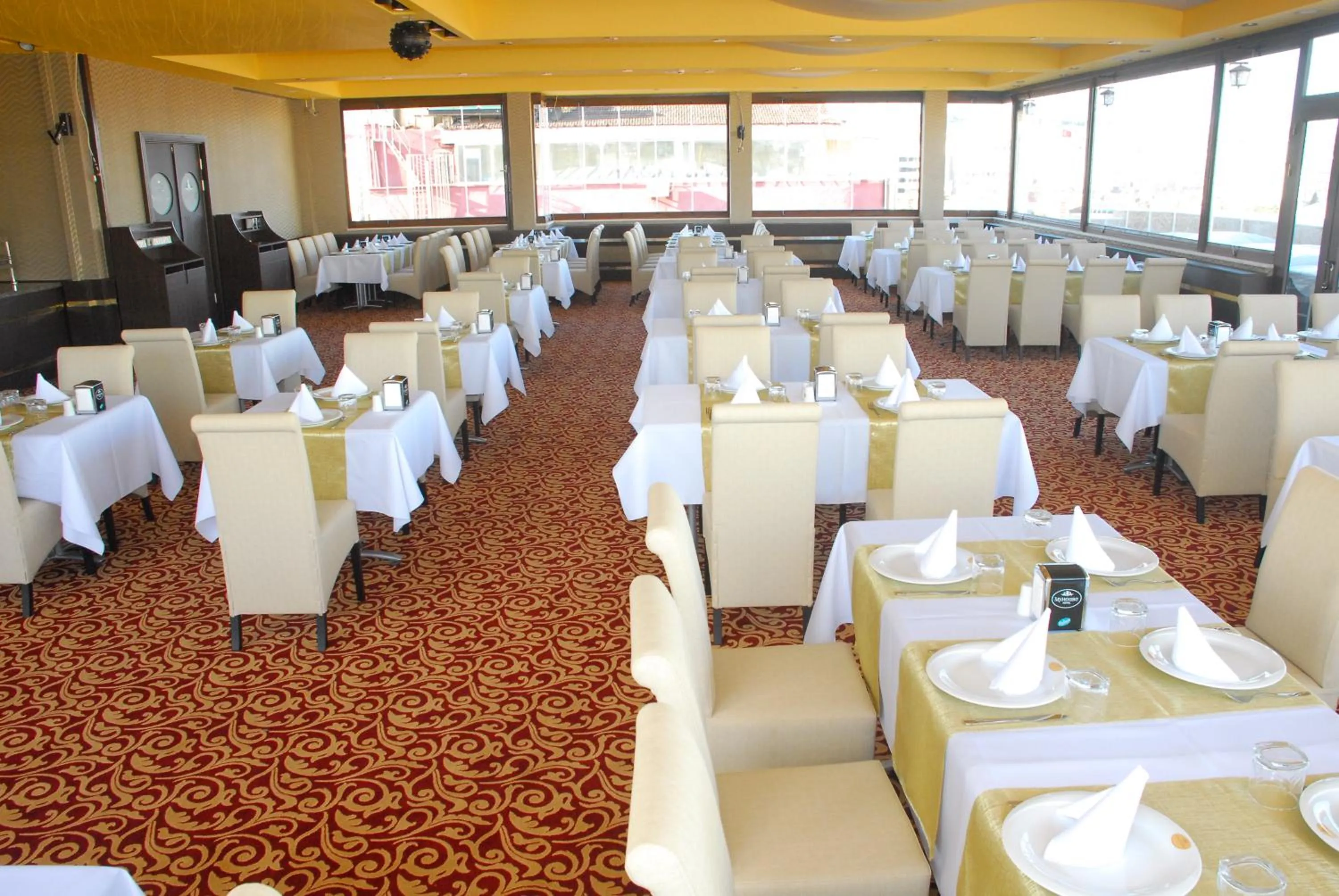 Day in My House Otel