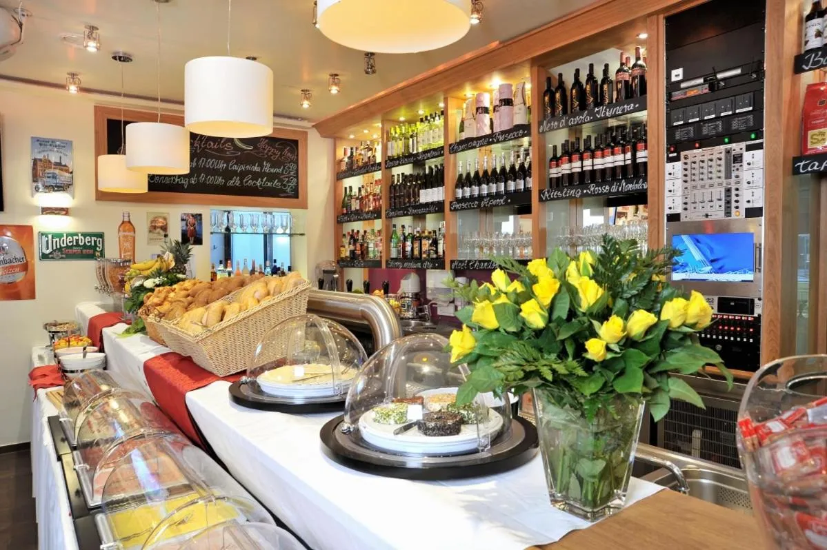 Buffet breakfast in Stadthotel Langenfeld