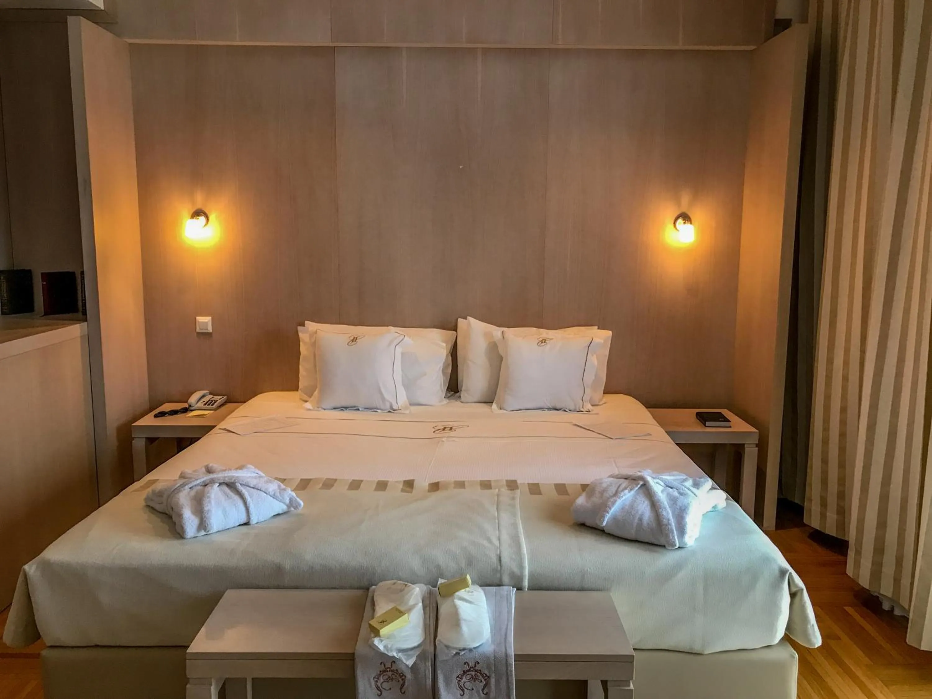 Bed in Hotel Satu Mare City