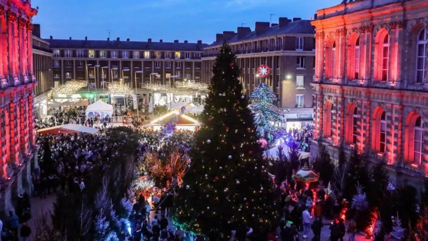 Text overlay in Hotel Central Anzac