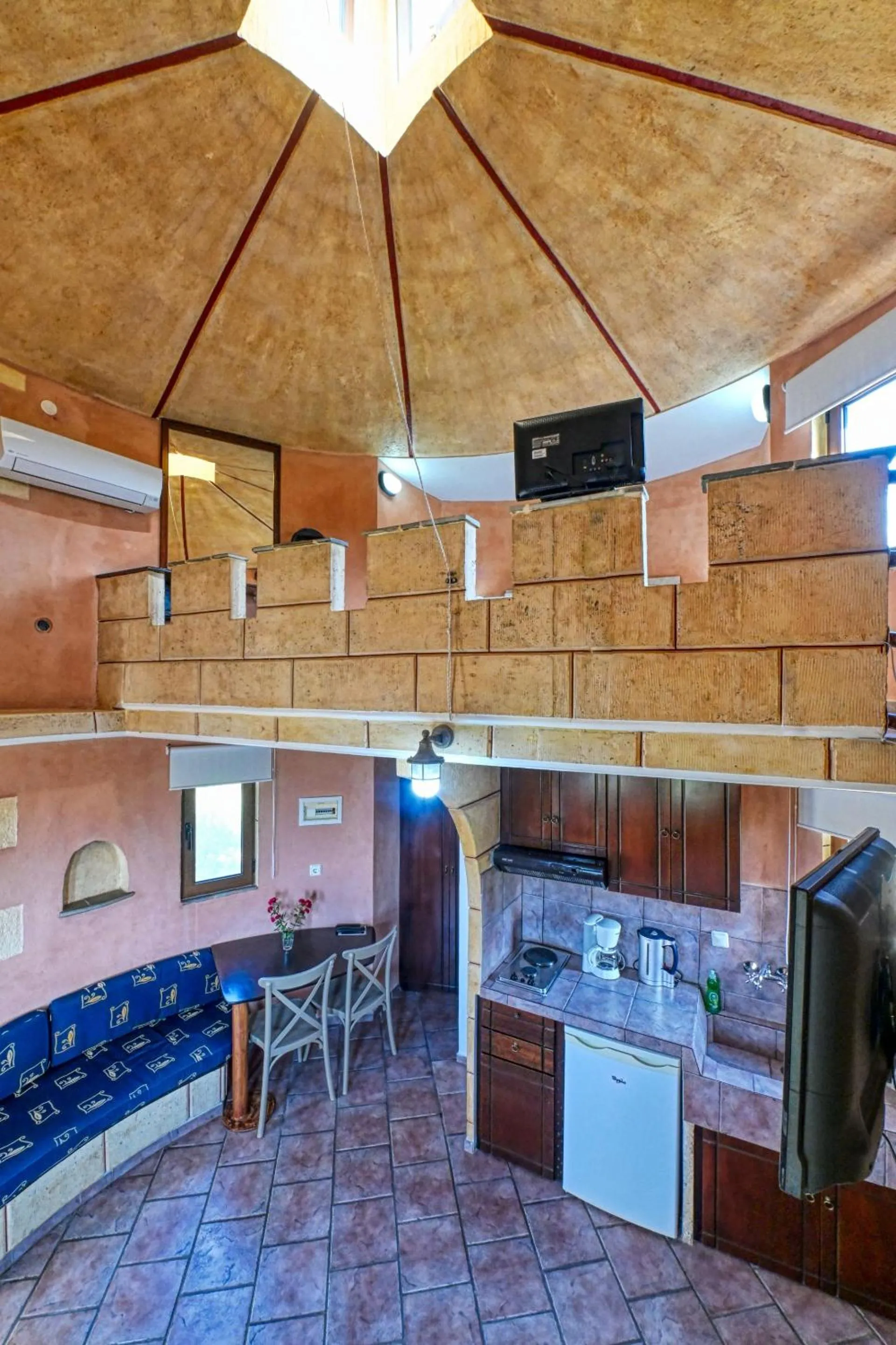 TV and multimedia in Anemomili Village