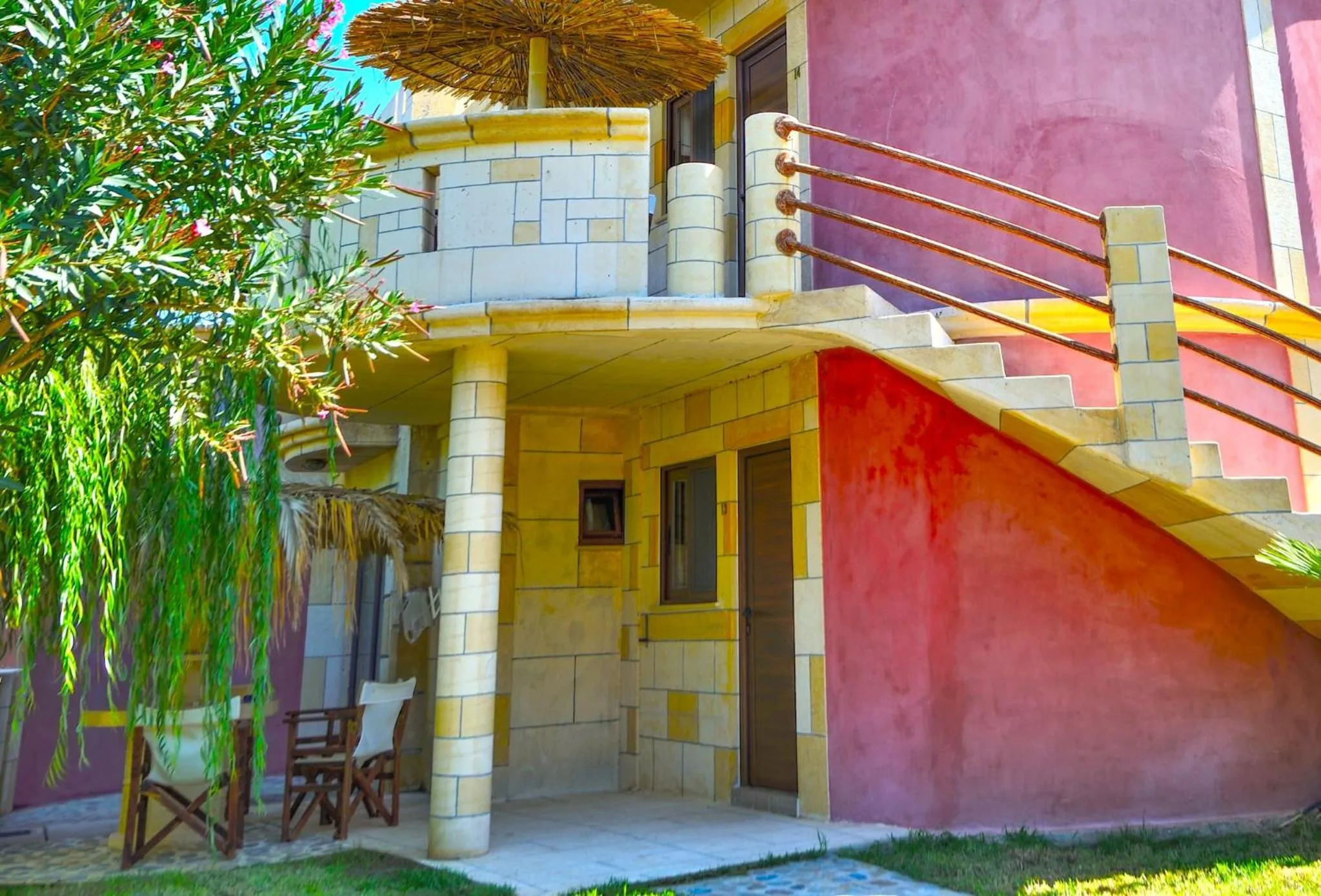 Facade/entrance in Anemomili Village