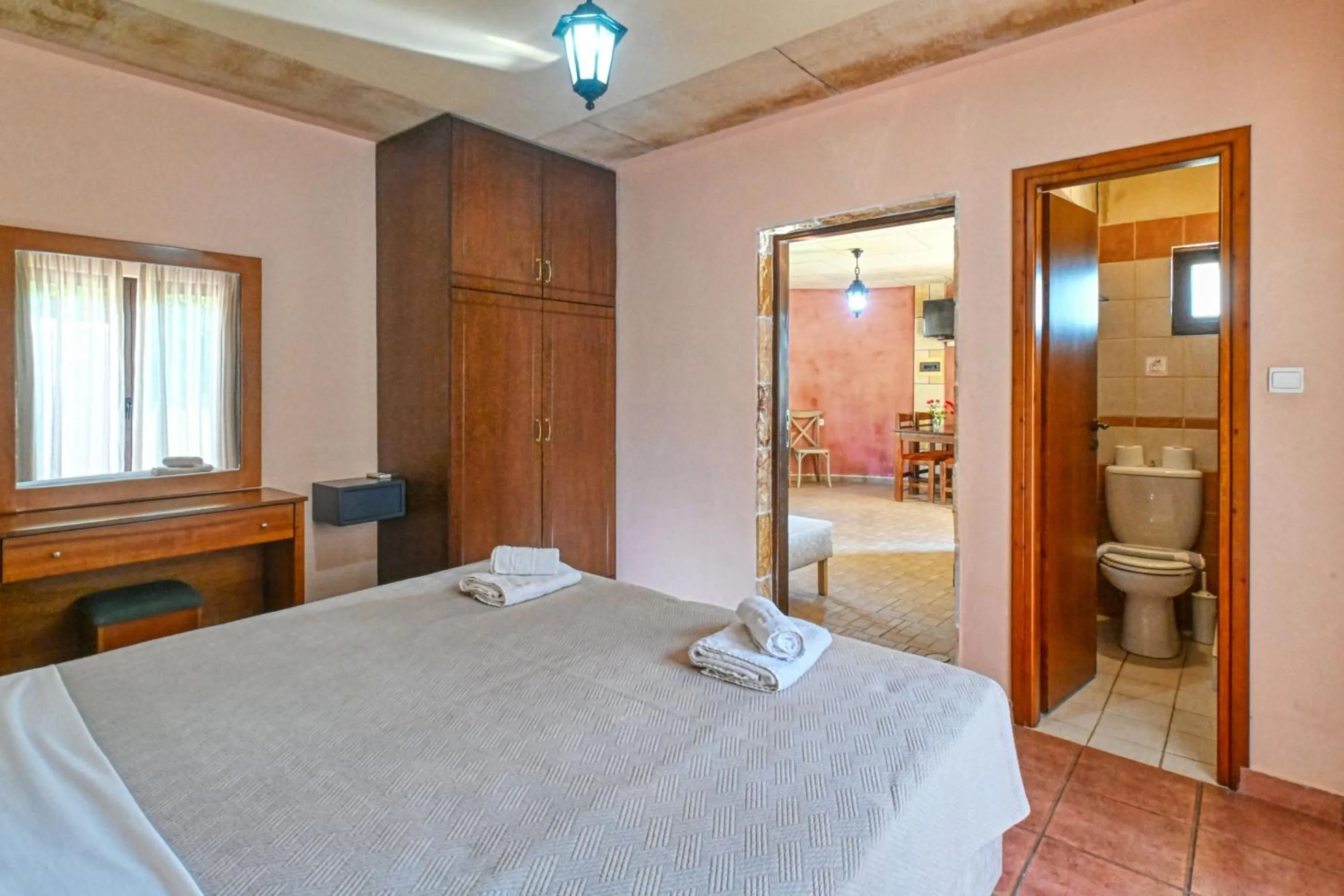 Photo of the whole room in Anemomili Village