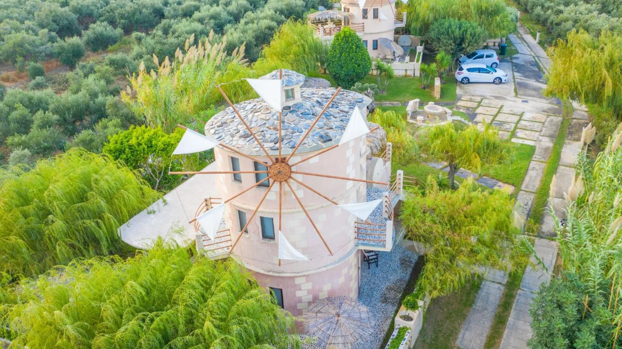 Bird's eye view in Anemomili Village
