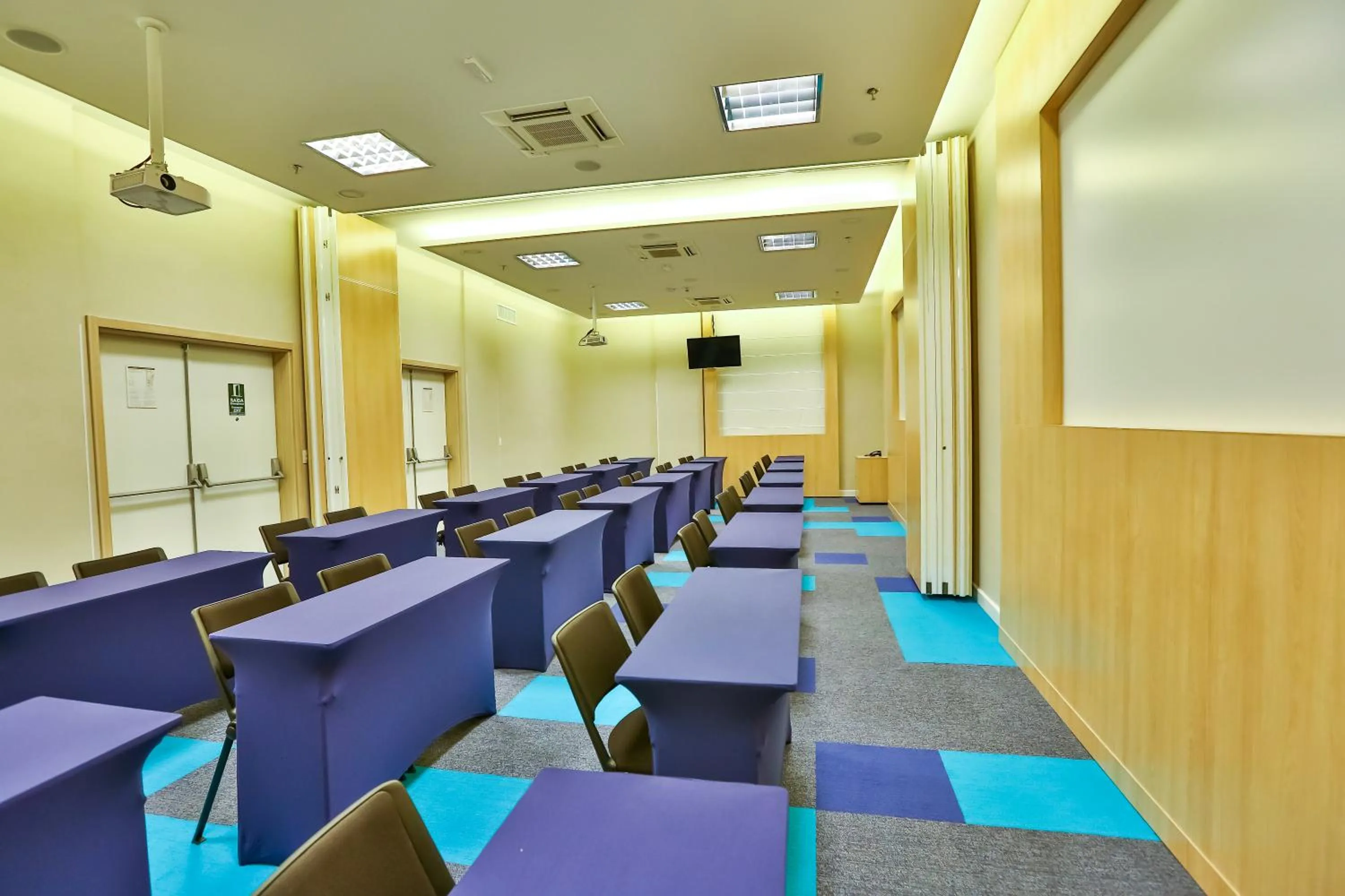 Business facilities in Transamerica Fit Jacareí