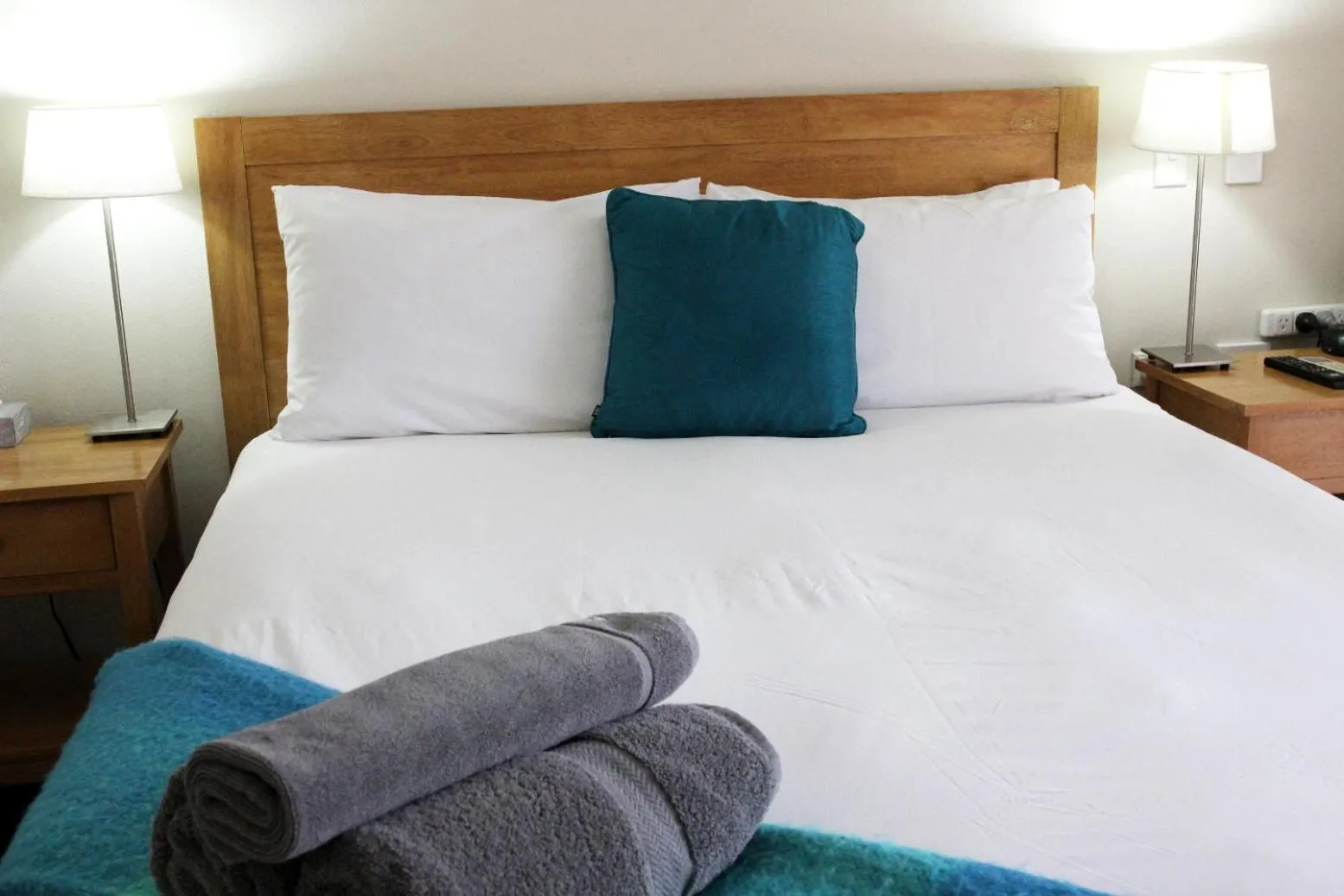 Bedroom, Bed in Henry's Quirindi