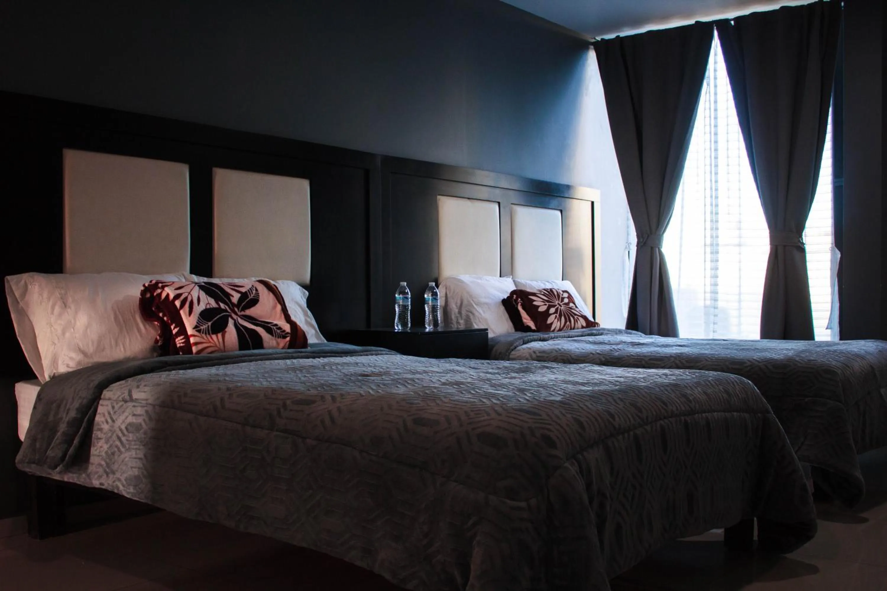 Bedroom, Bed in Hotel Casa Galeana Centro con Estacionamiento Privado