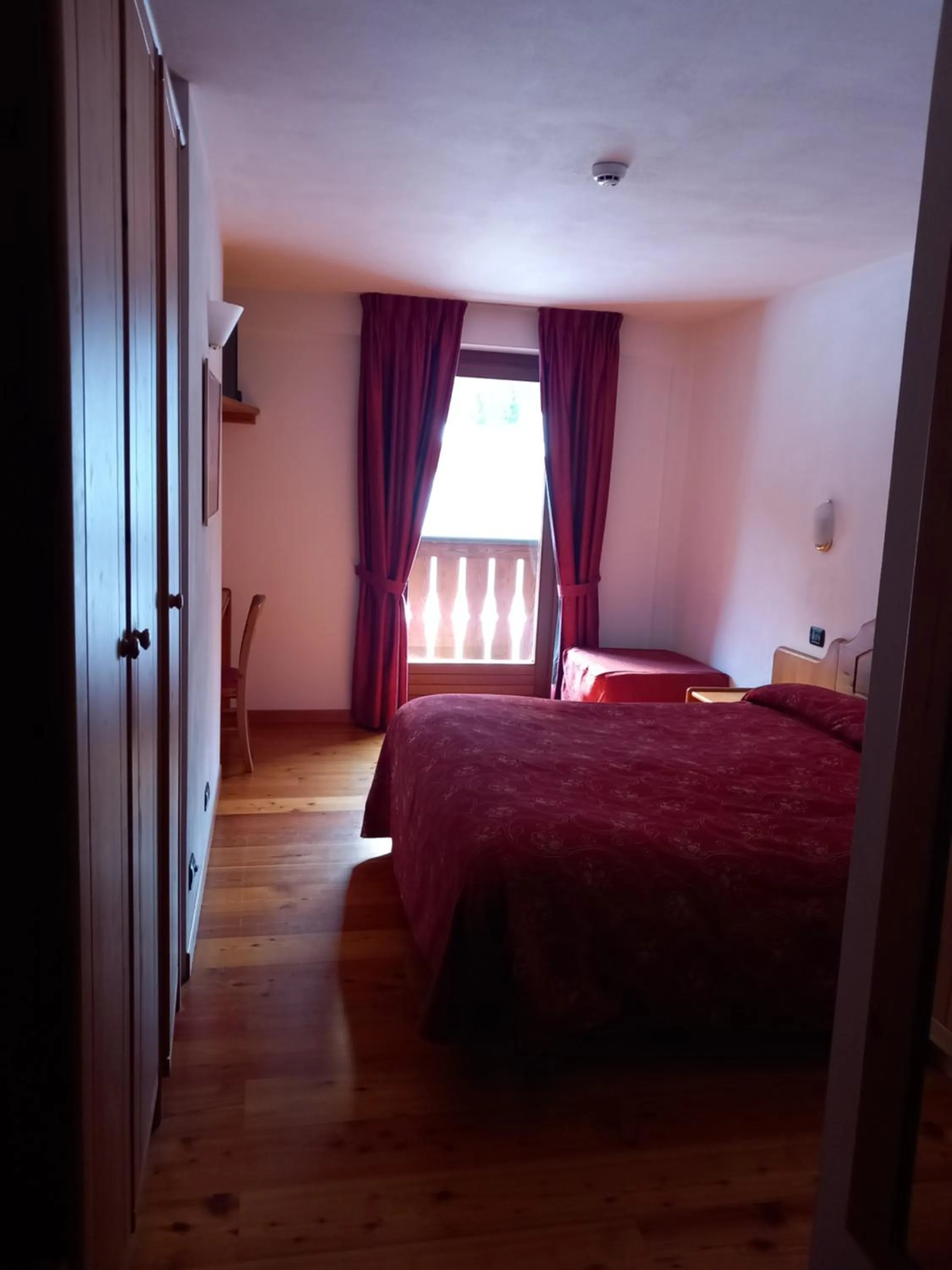 Bed in Hotel Cevedale