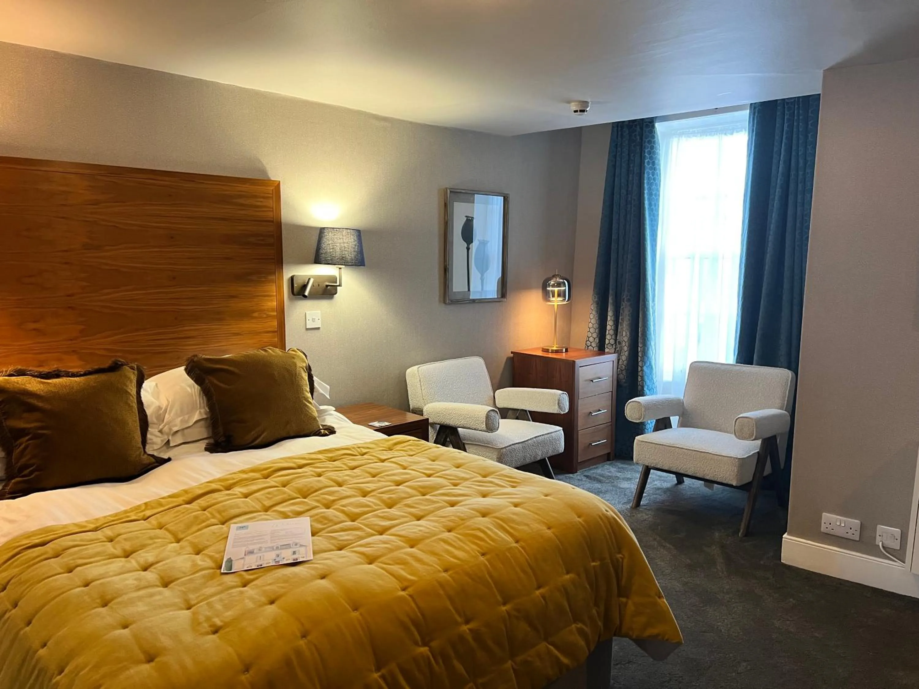 Bed in Selkirk Arms Hotel