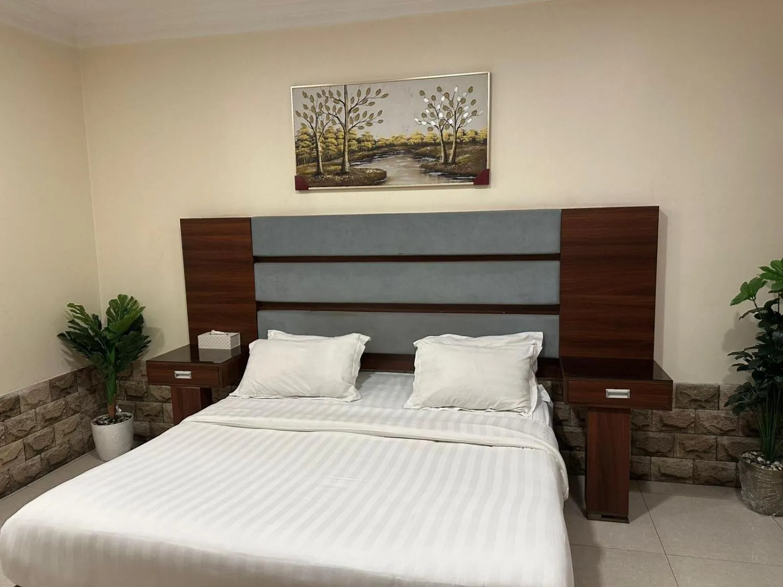 Bed in Almasa Al Khaleejia Serviced Apartments - الماسة الخليجية للشقق المخدومة