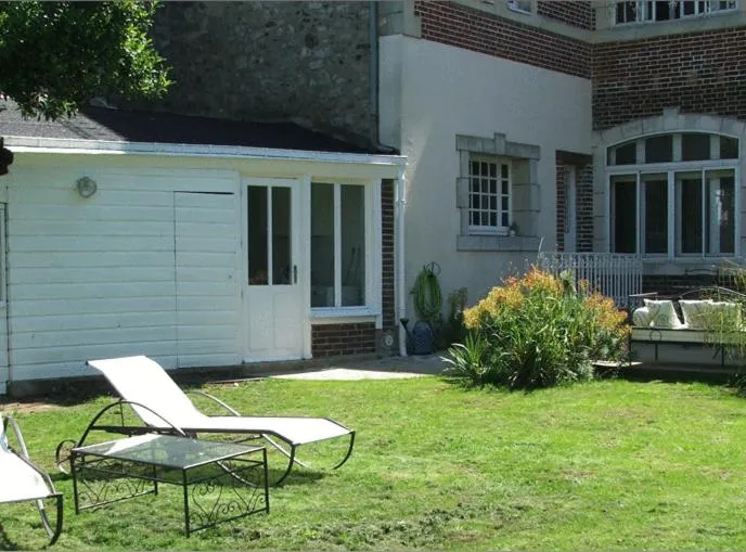 Garden in La Demeure de Laclais