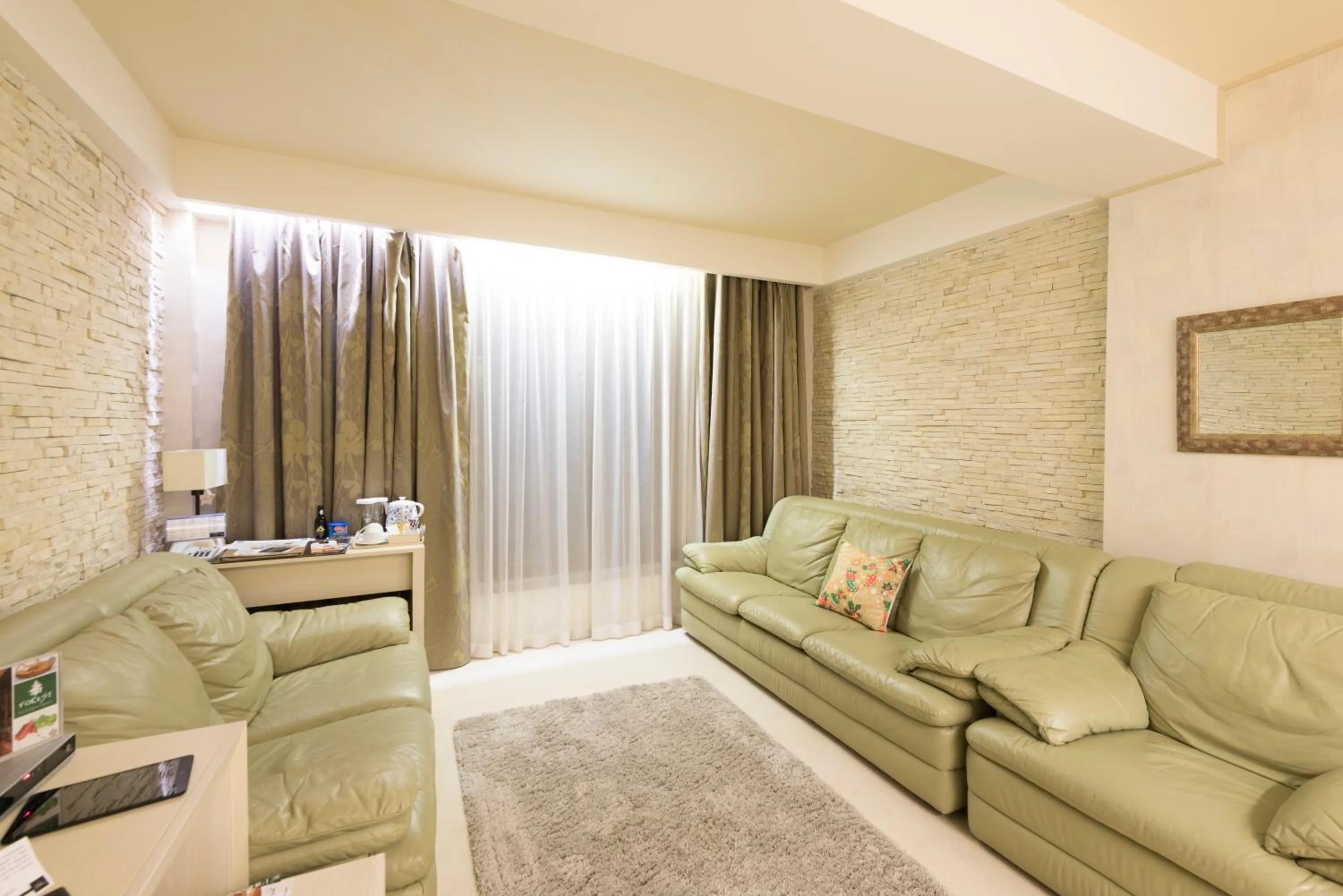 Living room in Ioana Boutique Hotel