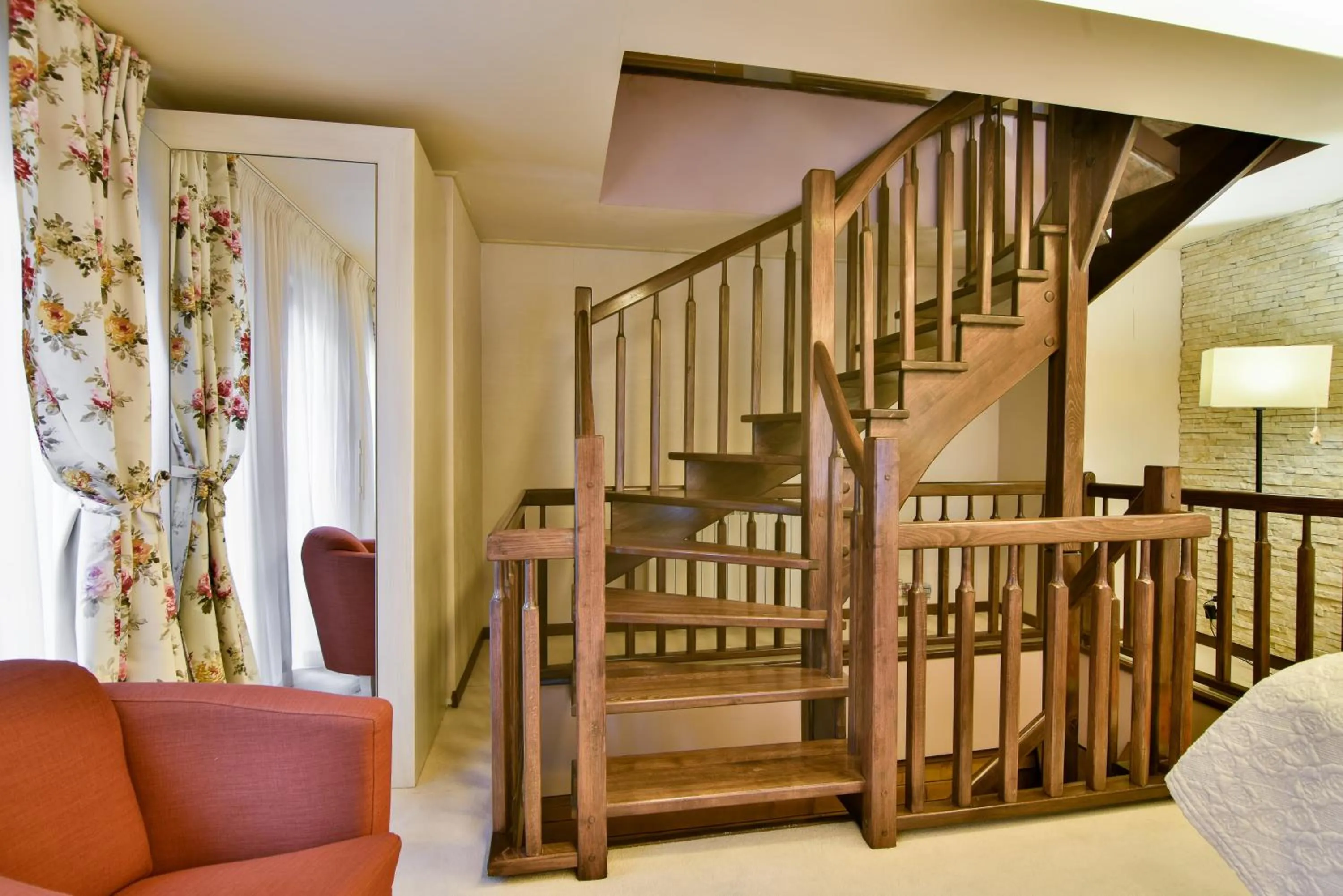 Ioana Boutique Hotel