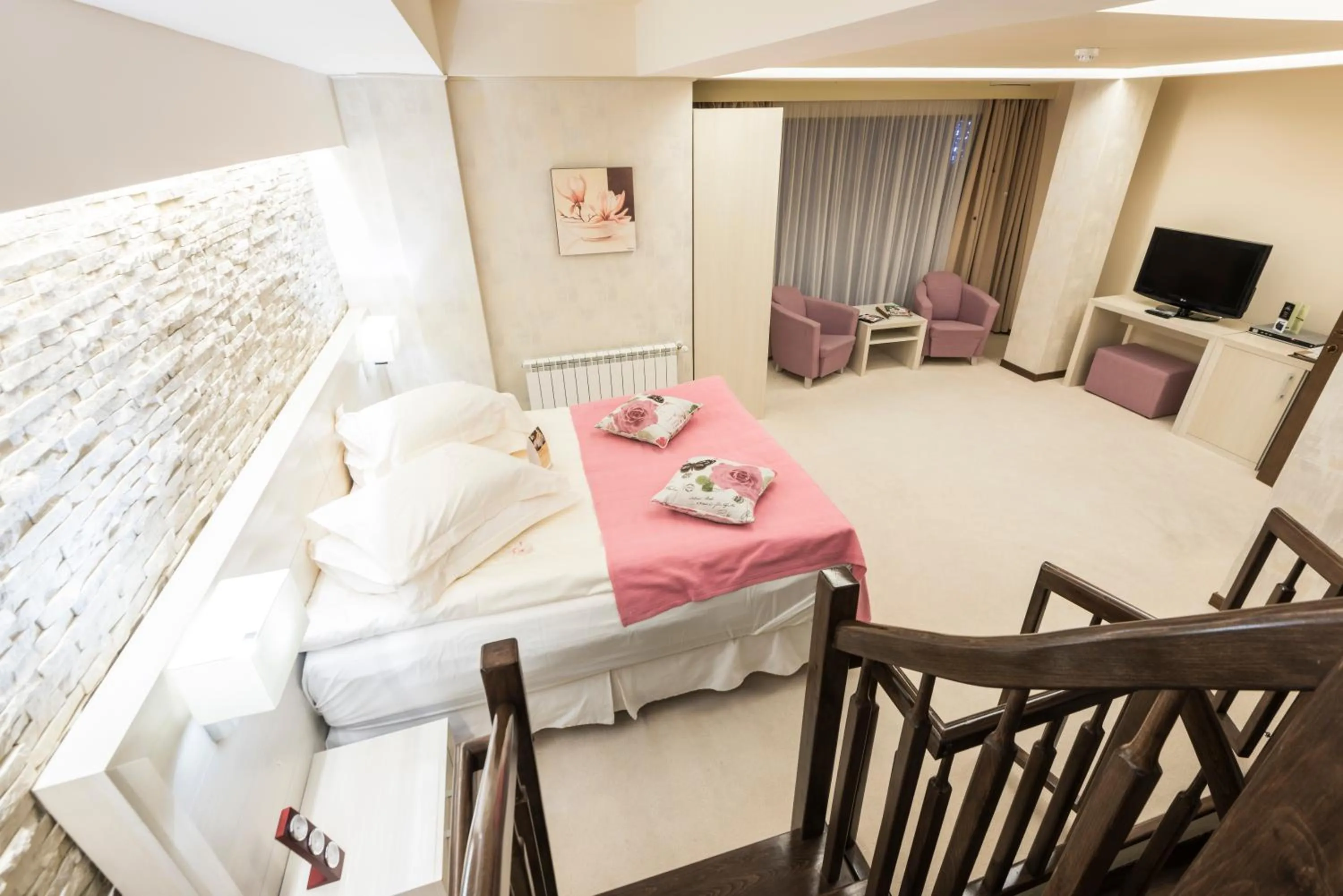 Photo of the whole room, Bed in Ioana Boutique Hotel