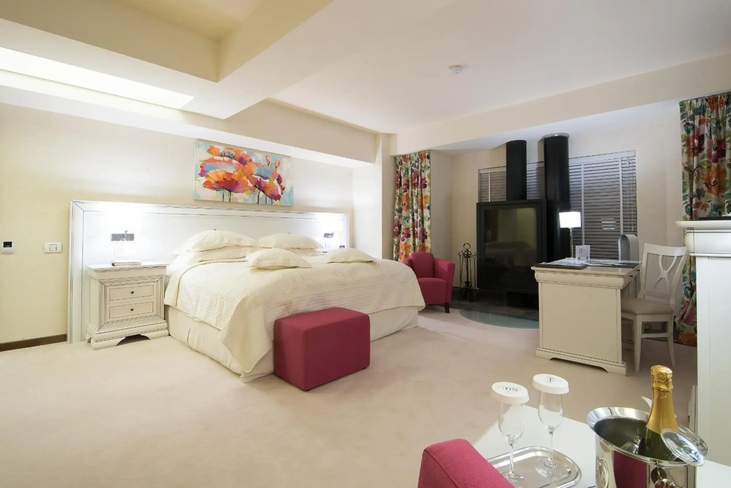 Romantic Room in Ioana Boutique Hotel Romantic Room in Ioana Boutique Hotel