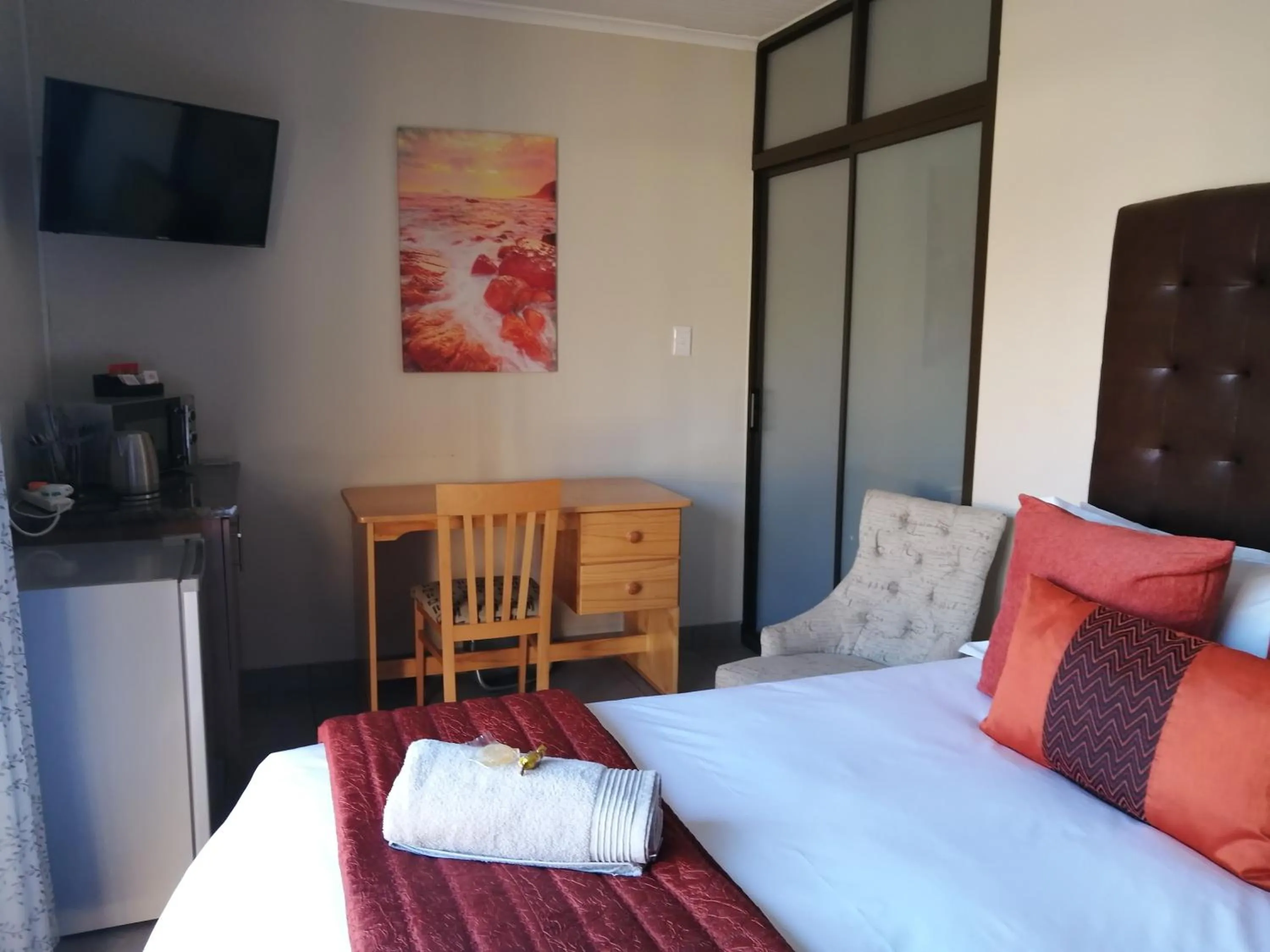 Bed in Blue Sea Guest House