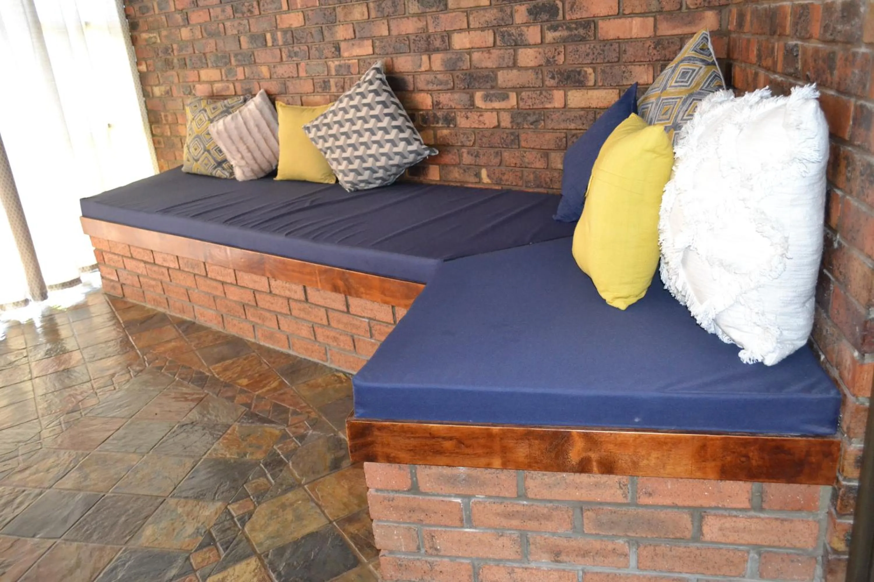 Living room in Blue Sea Guest House