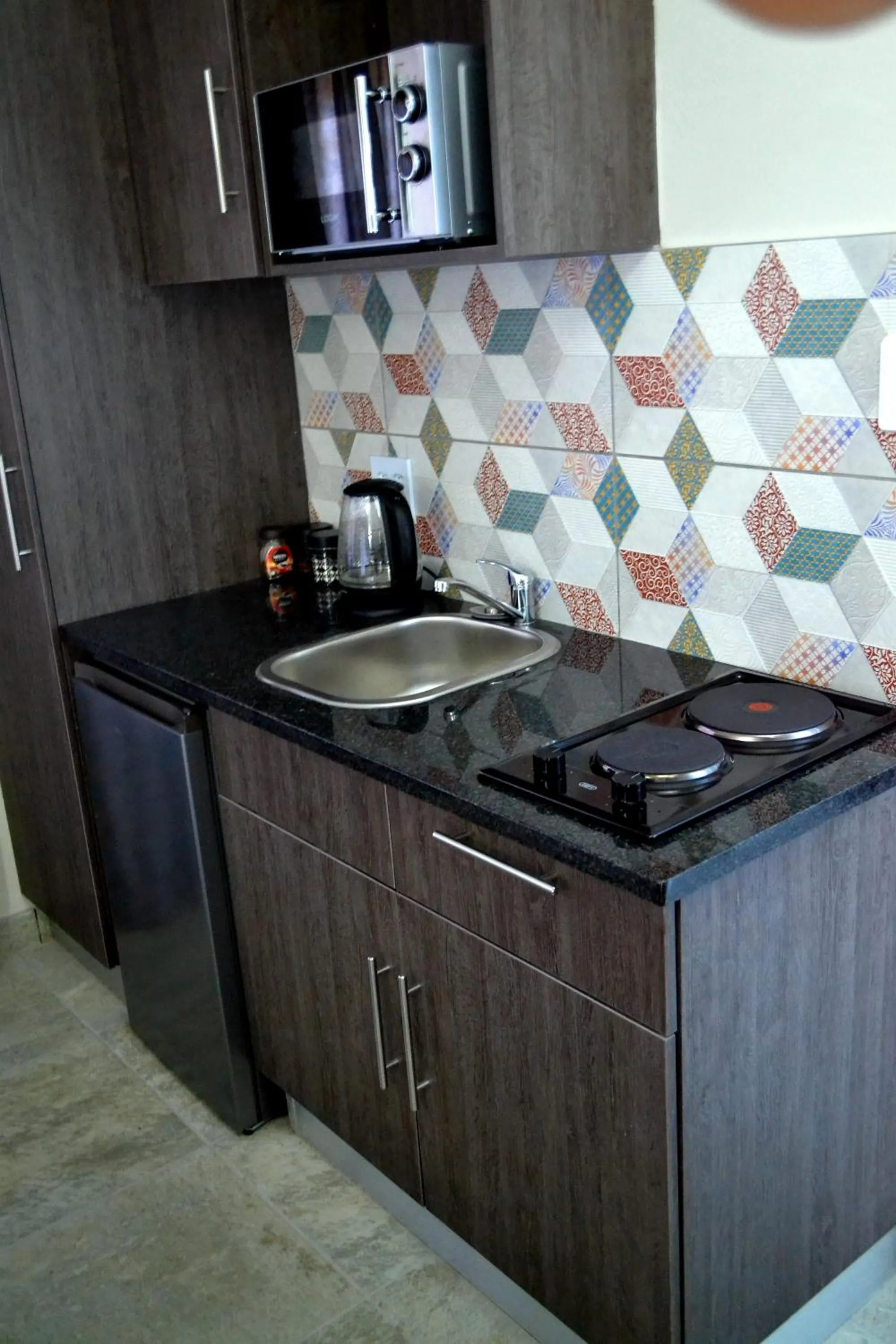 Kitchen or kitchenette in Blue Sea Guest House