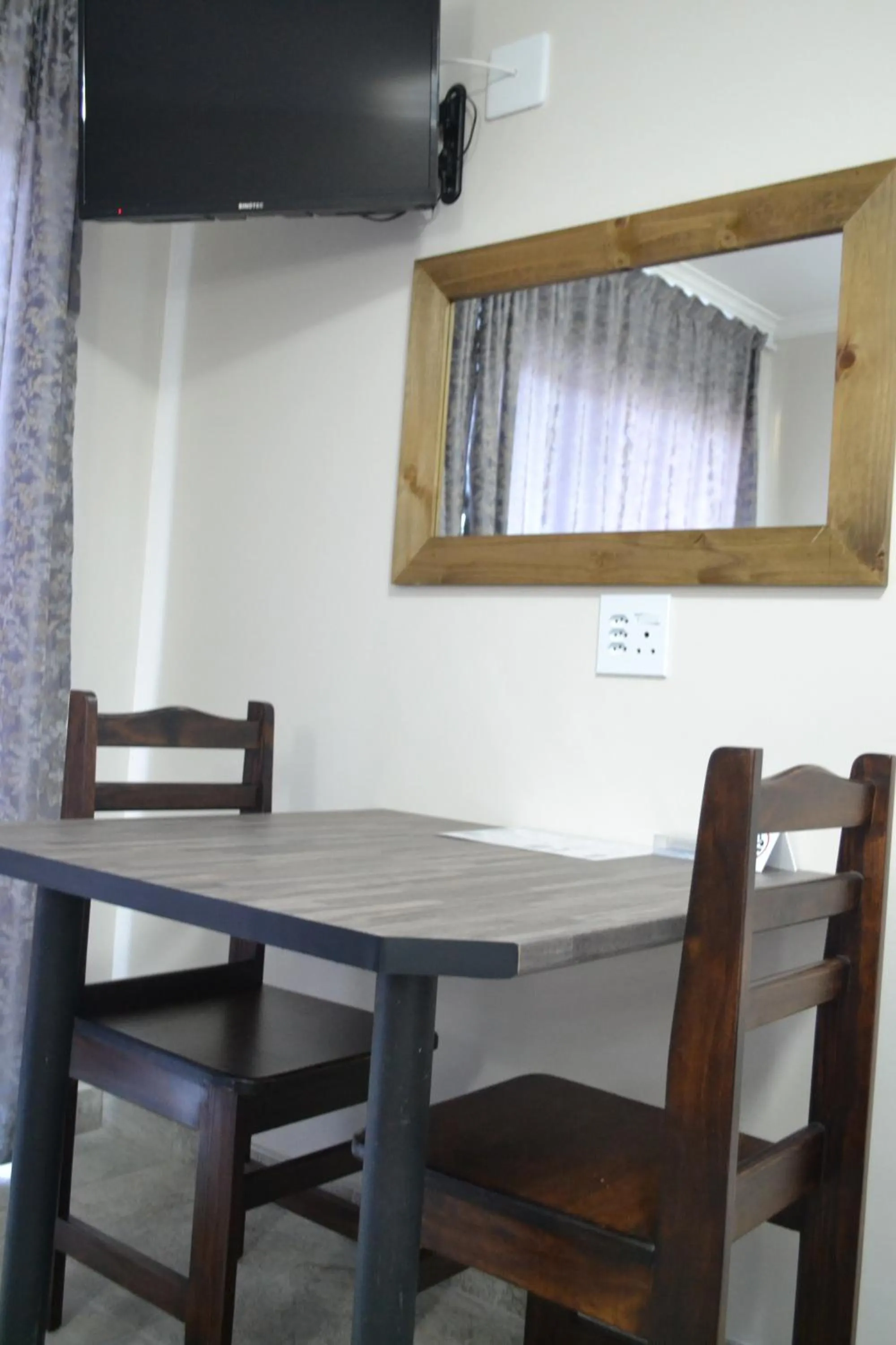 Restaurant/places to eat in Blue Sea Guest House