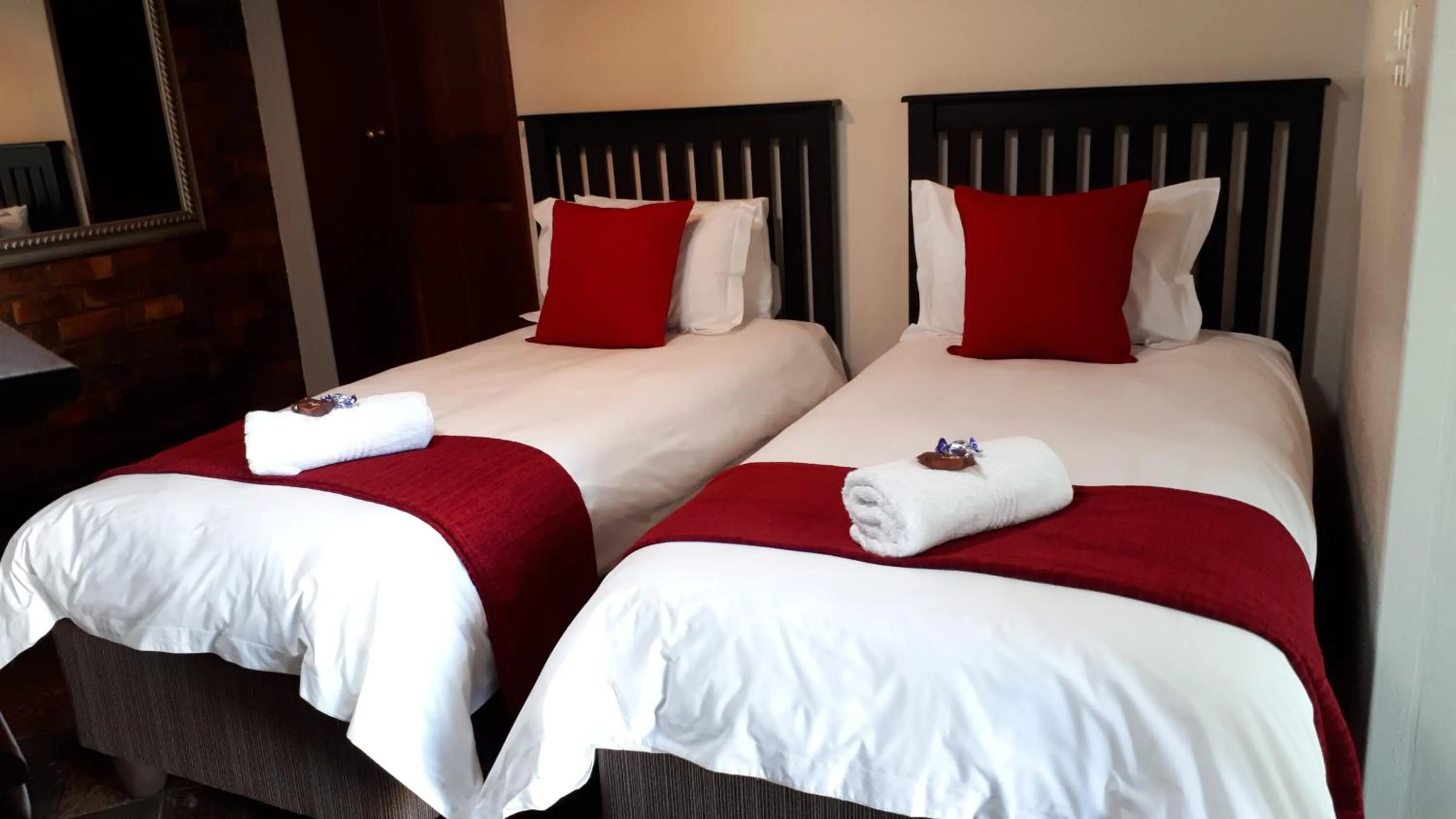 Bed in Blue Sea Guest House