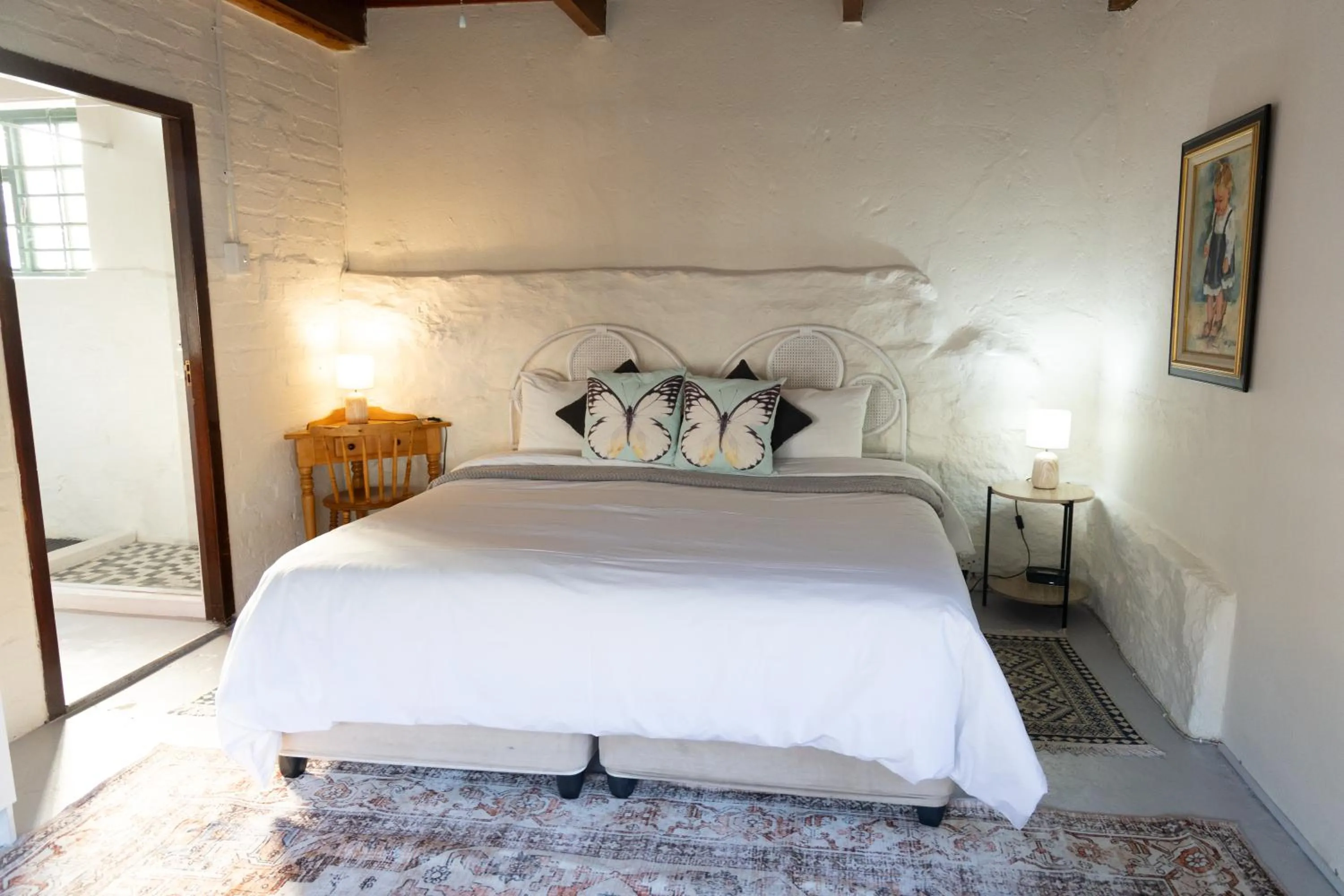Bed in Koo Karoo Guest Lodge and Self Catering