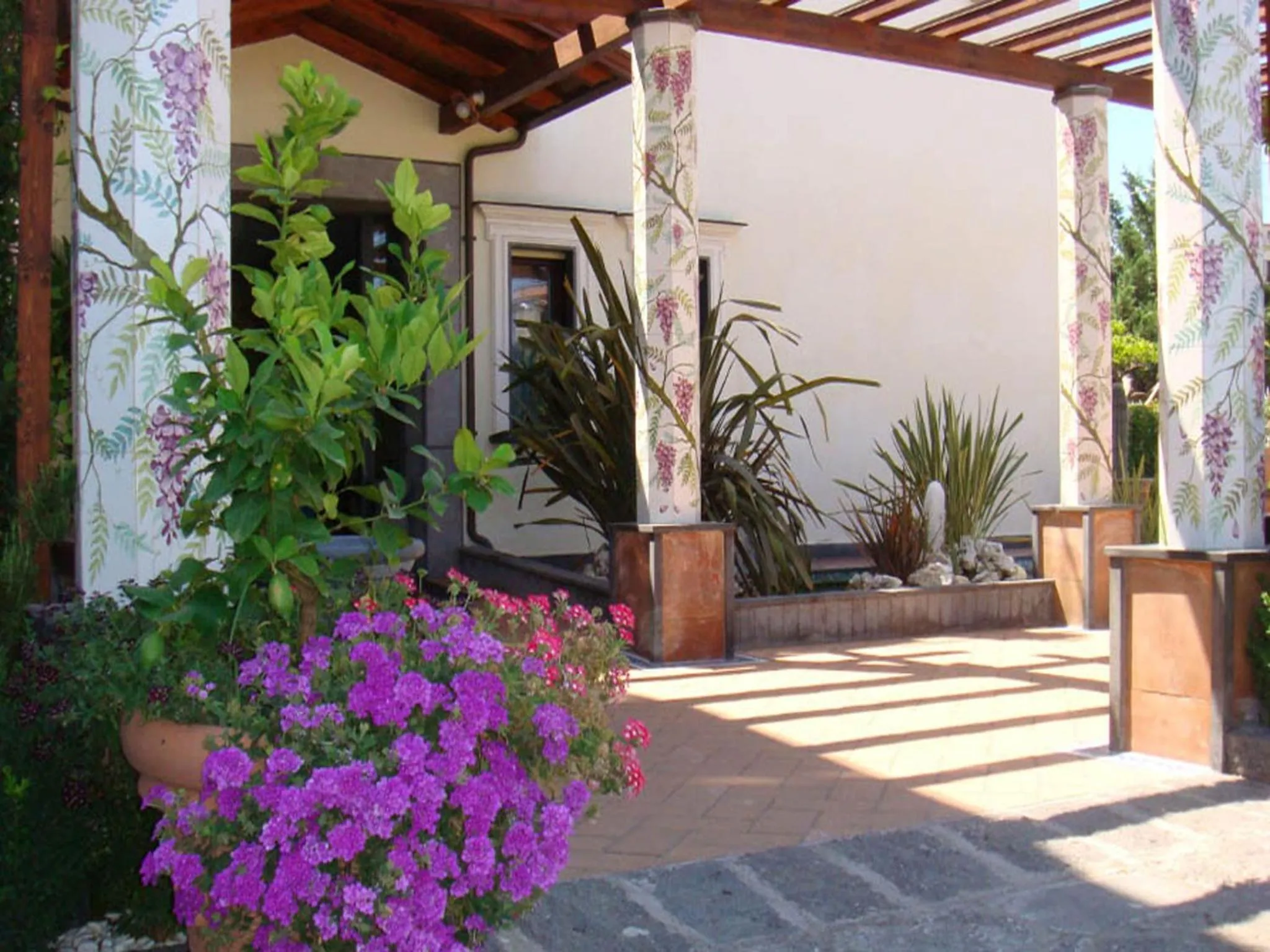 Facade/entrance in Costa Hotel