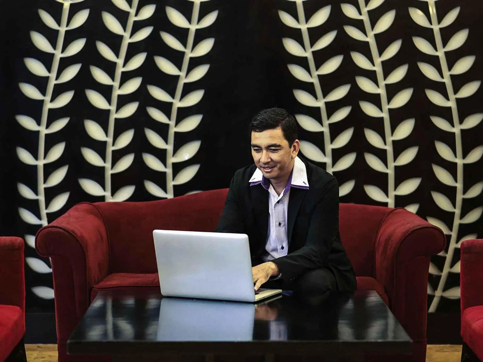 Business facilities in Mercure Jakarta Kota