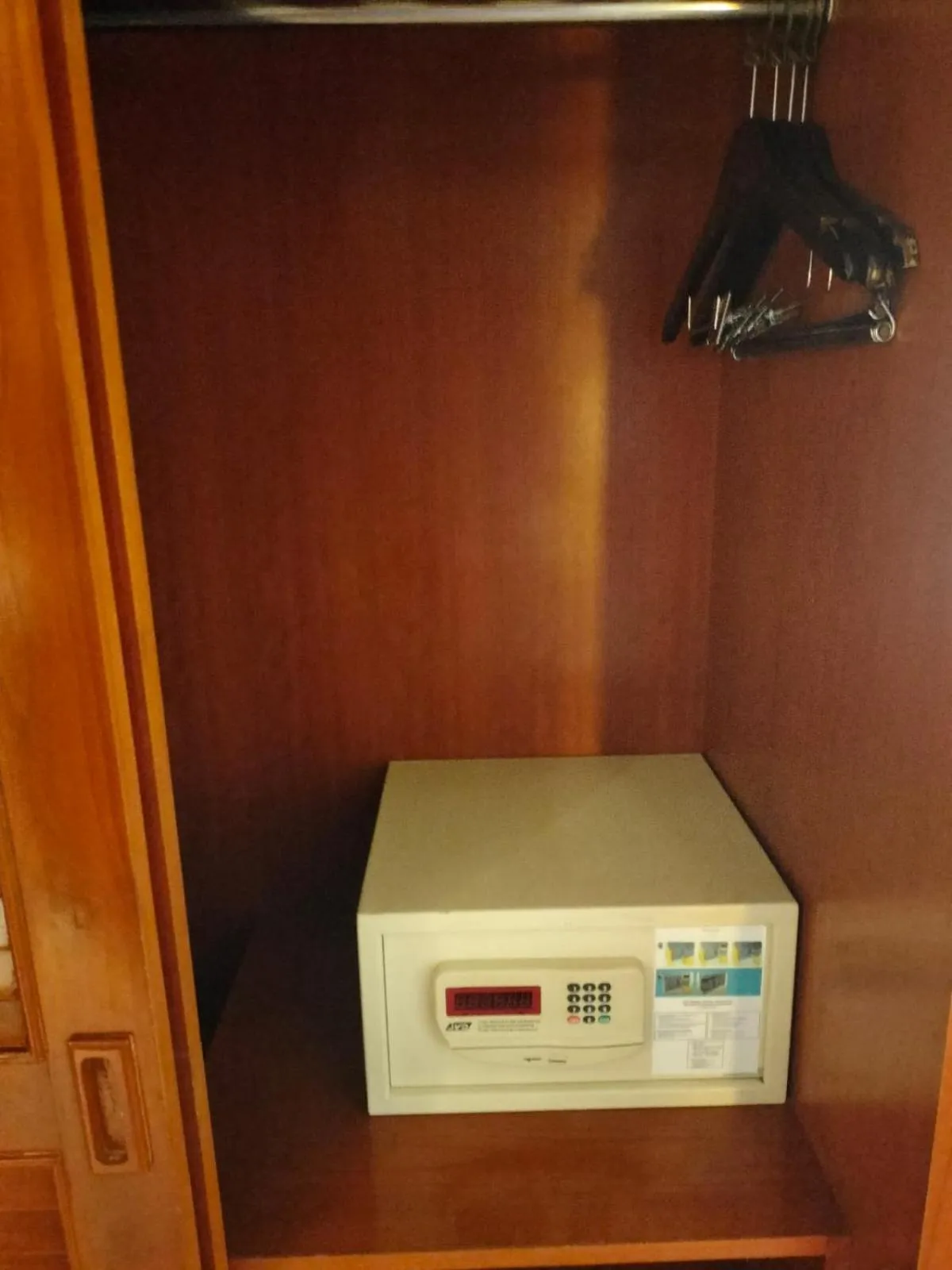 safe in Mercure Jakarta Kota