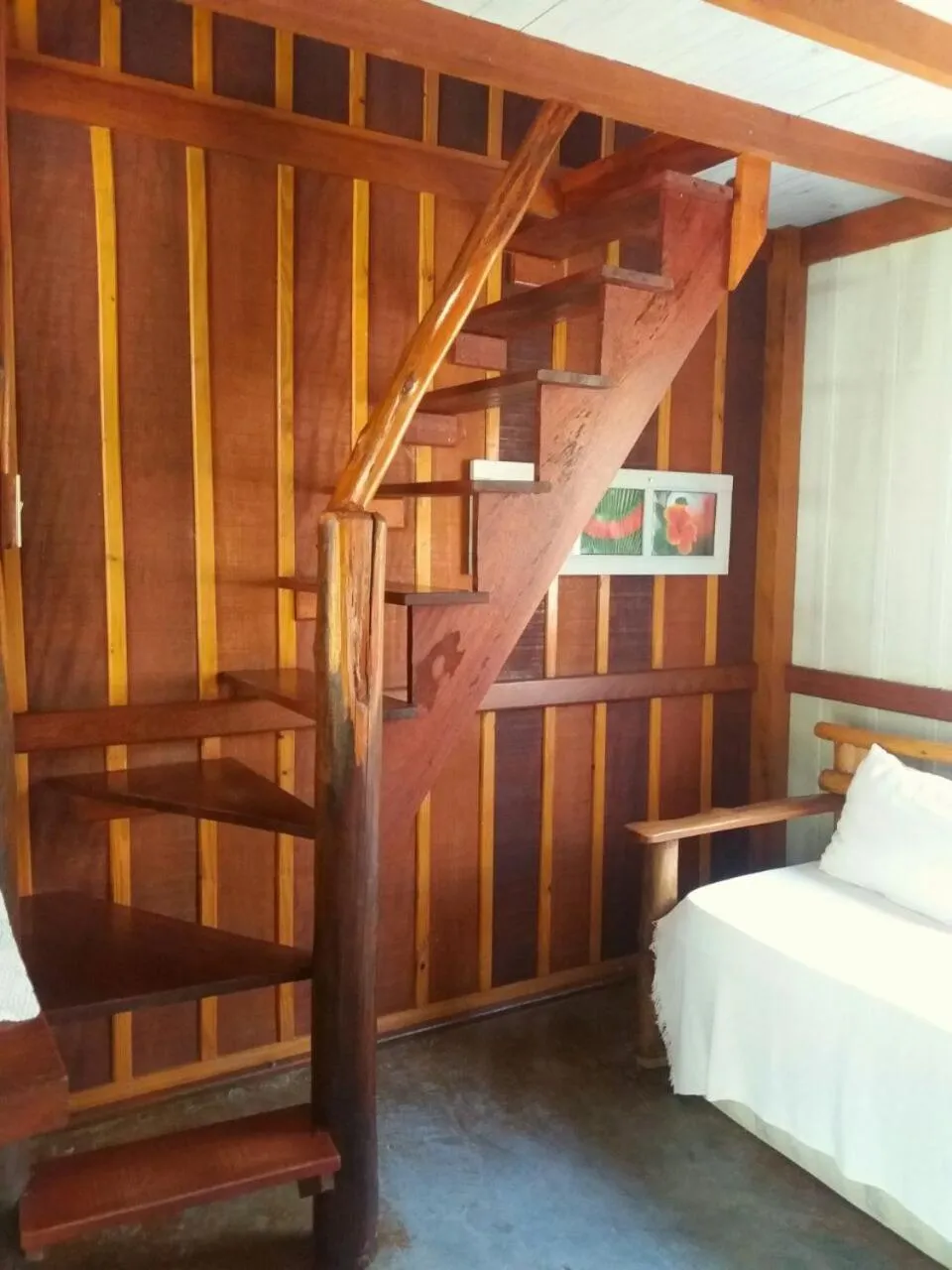 Property building, Bed in Recanto das Bromélias Chalés