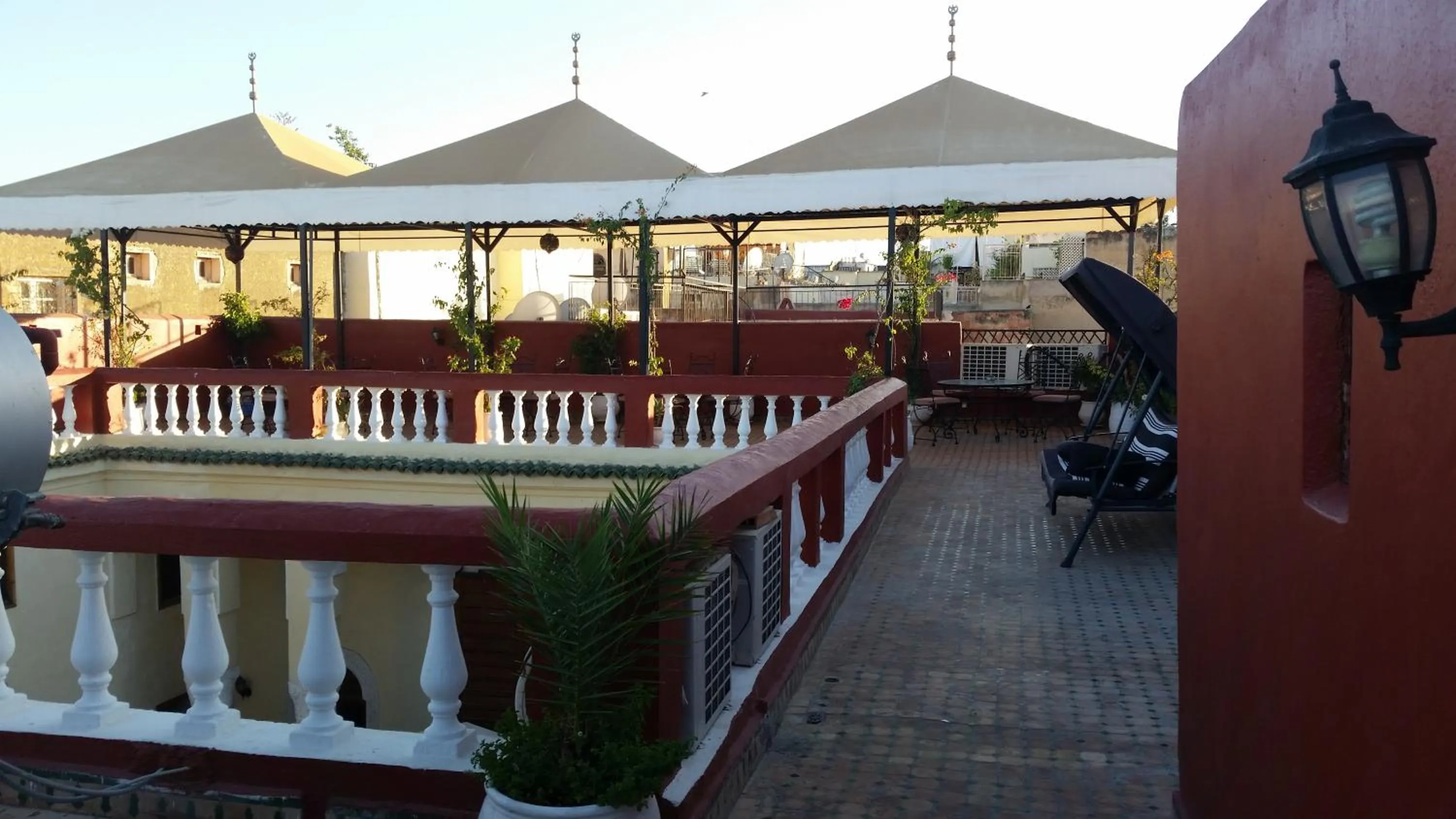 Riad Dar Skalli & SPA