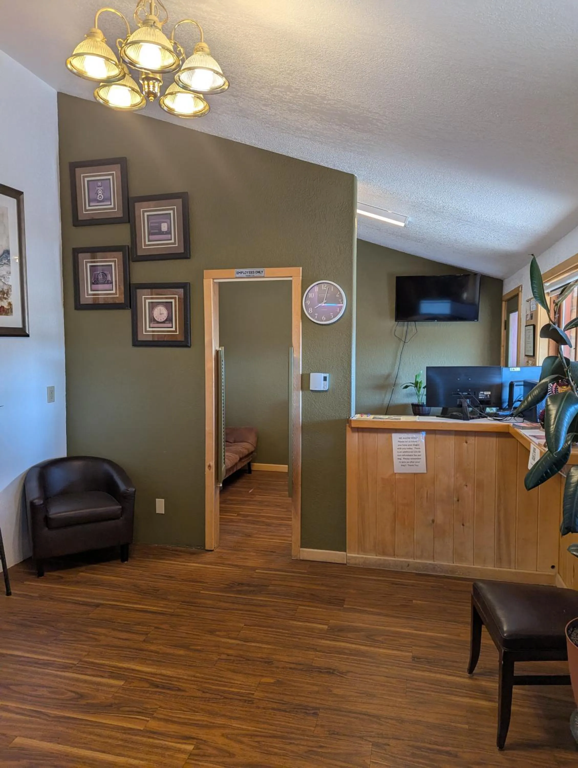 Western Inn Motel & RV Park