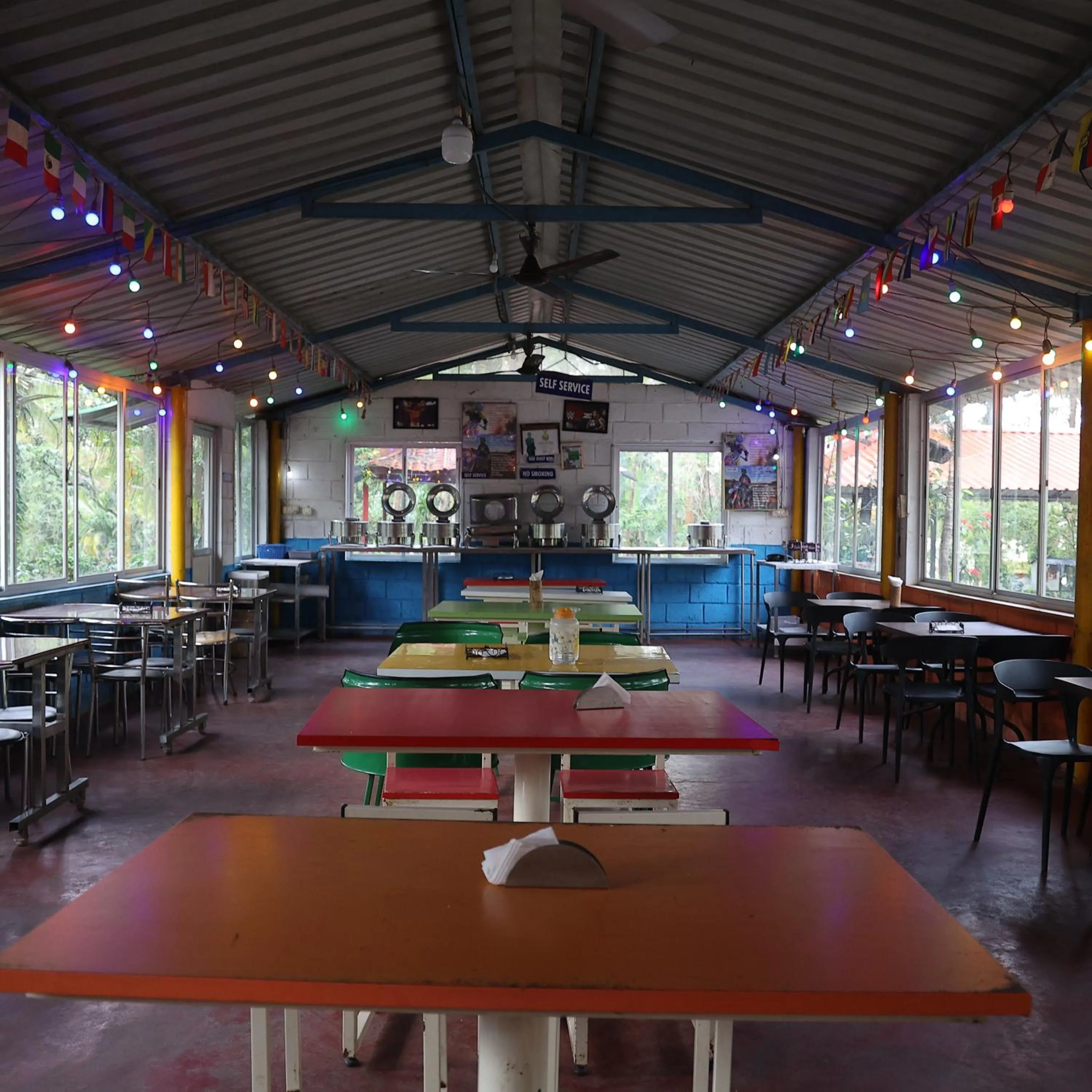 Restaurant/places to eat in Farmers Son CampingGround