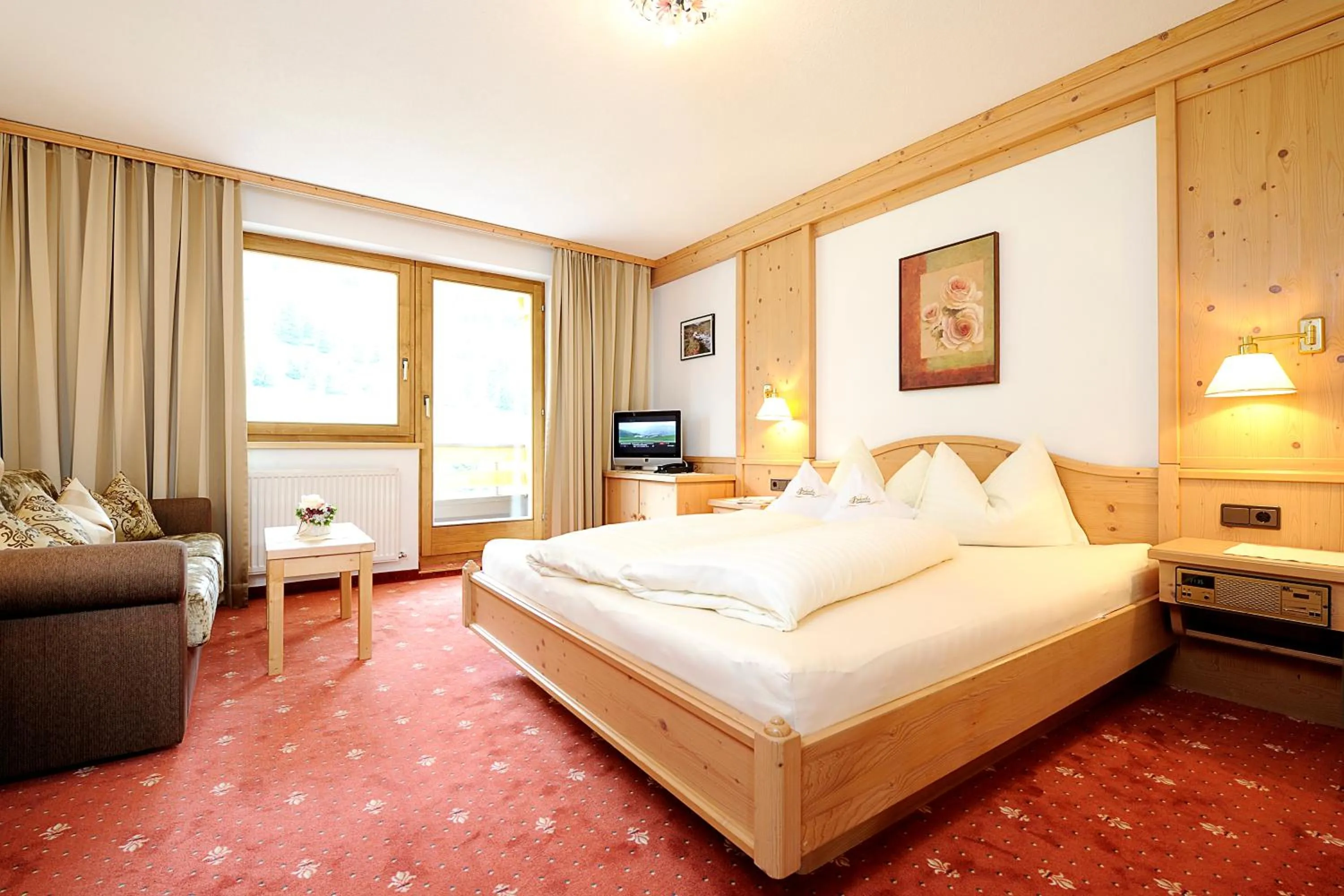 Photo of the whole room, Bed in Belavita B&B