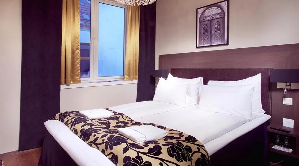 Bedroom, Bed in Banken Hotel