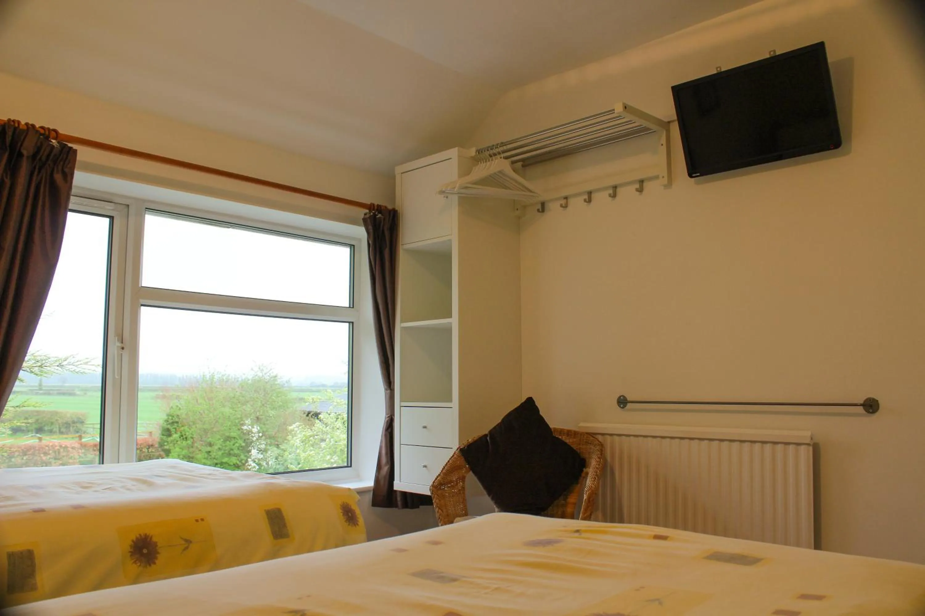 Bedroom, Bed in Brambling Fields B&B and Cottages