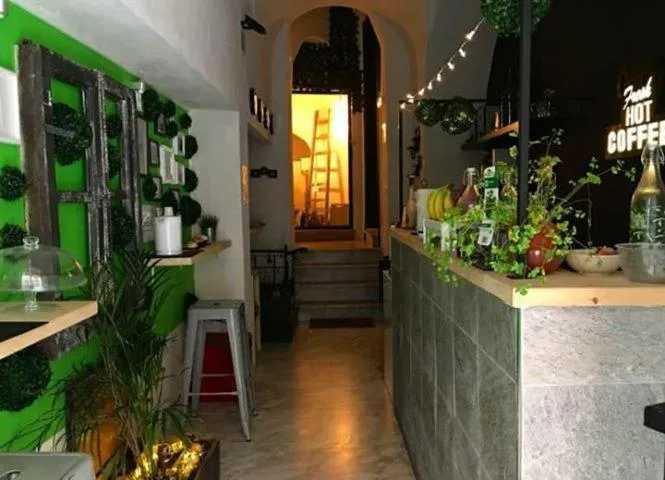 Property building in Minihomecatania