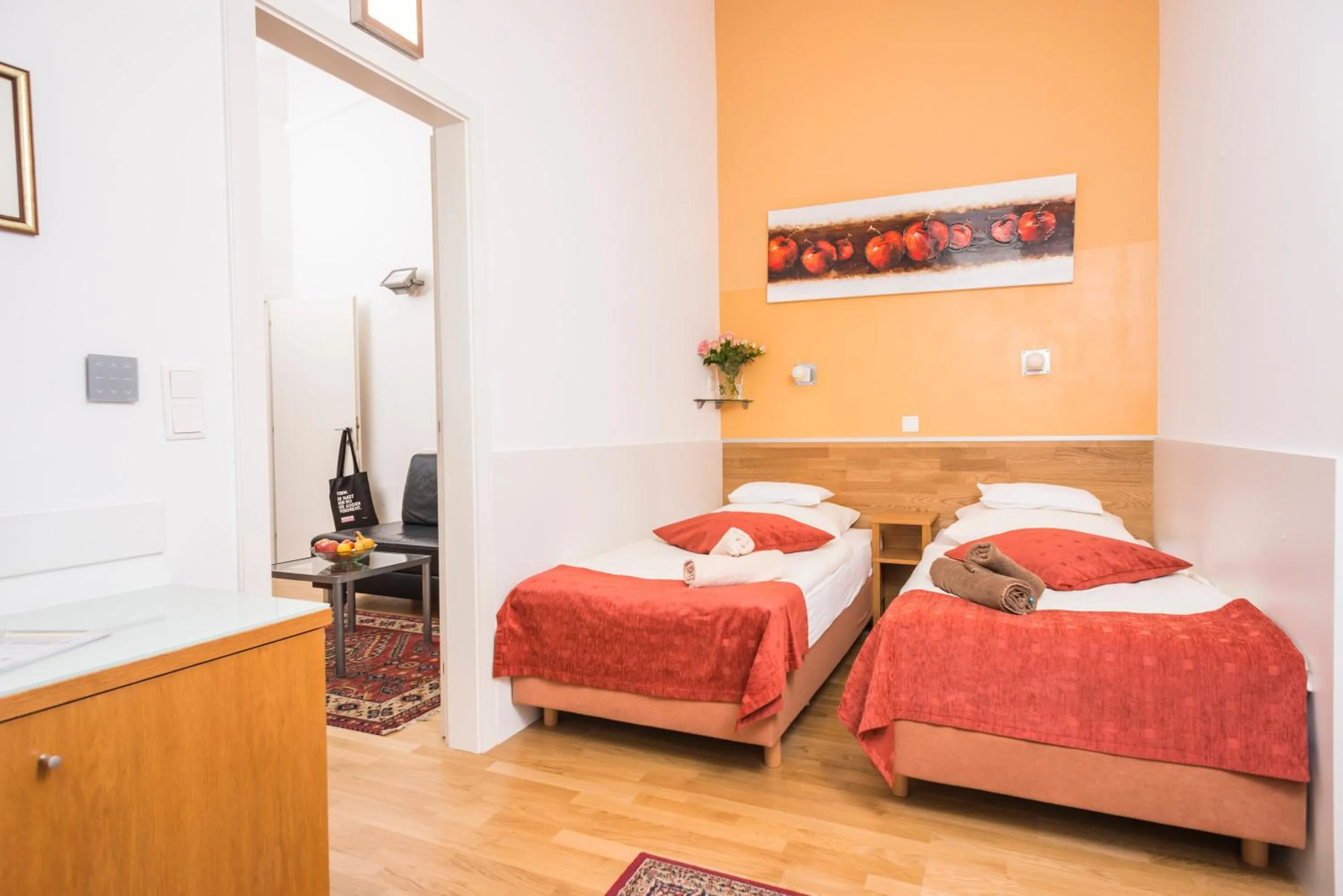 Photo of the whole room, Bed in Appartements Ferchergasse