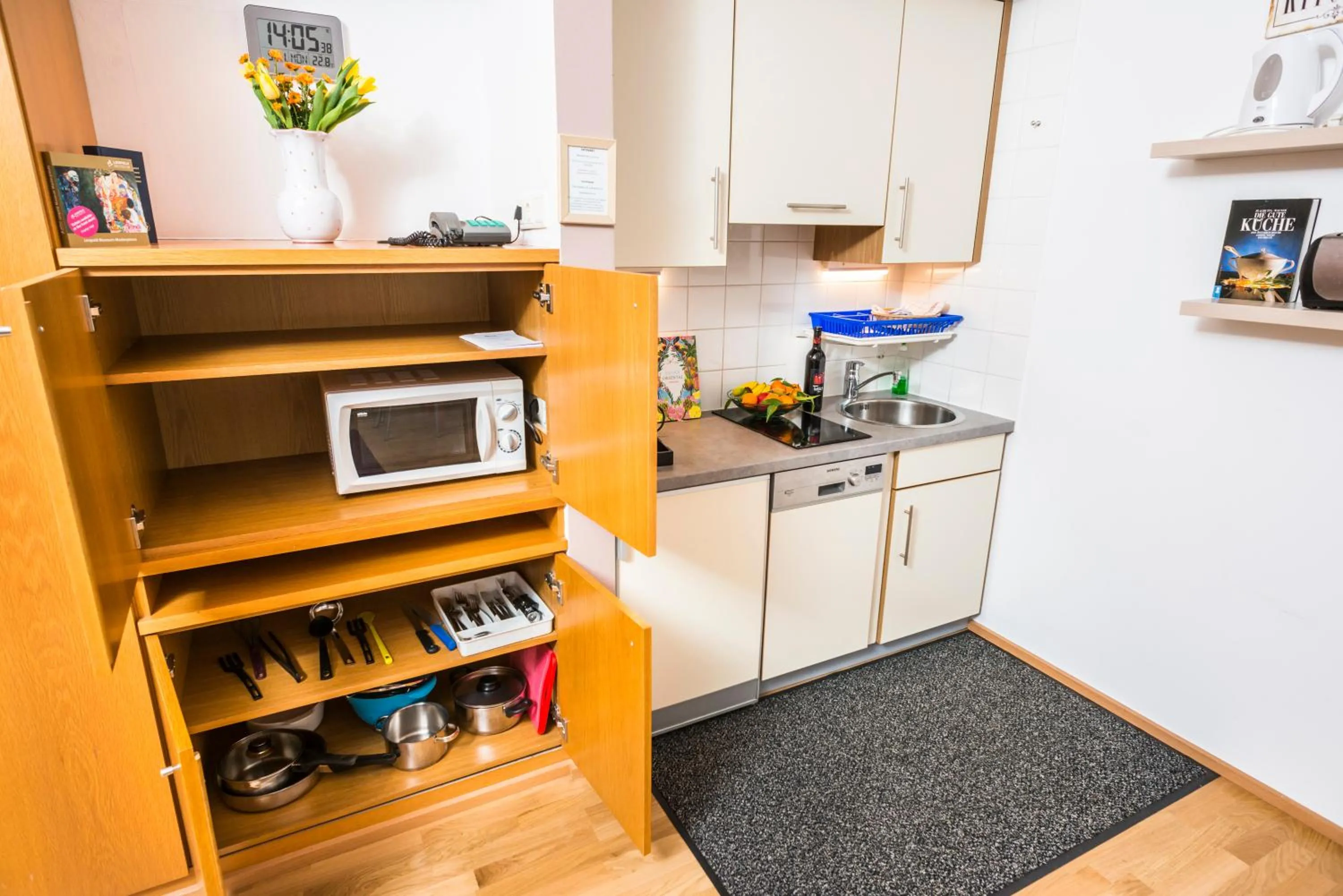 Photo of the whole room in Appartements Ferchergasse