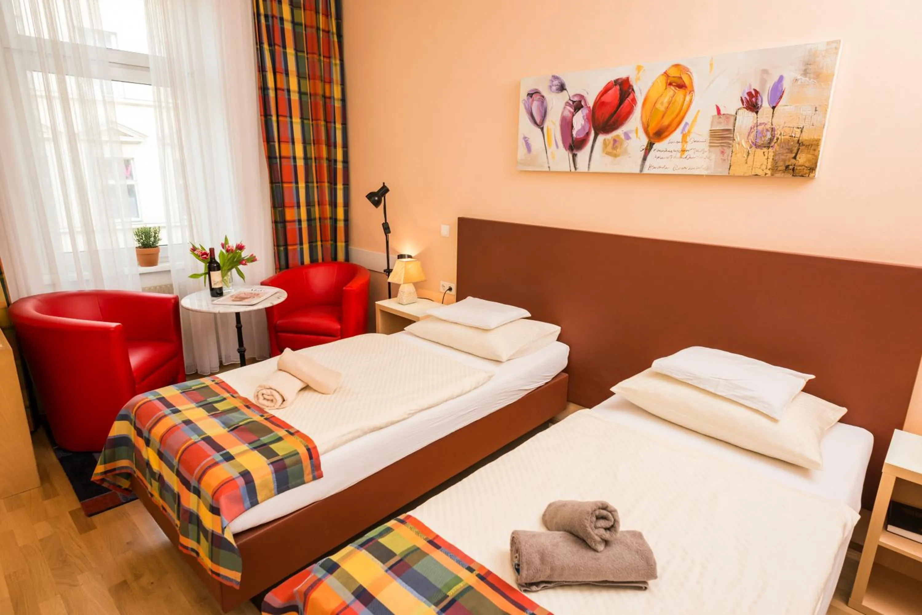 Photo of the whole room, Bed in Appartements Ferchergasse