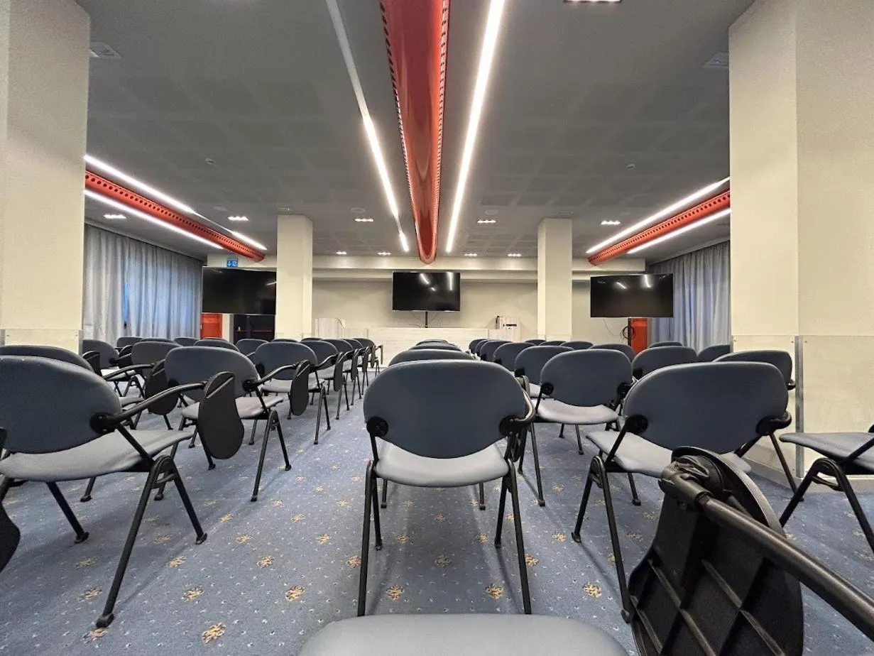 Meeting/conference room in Grand Hotel Forlì