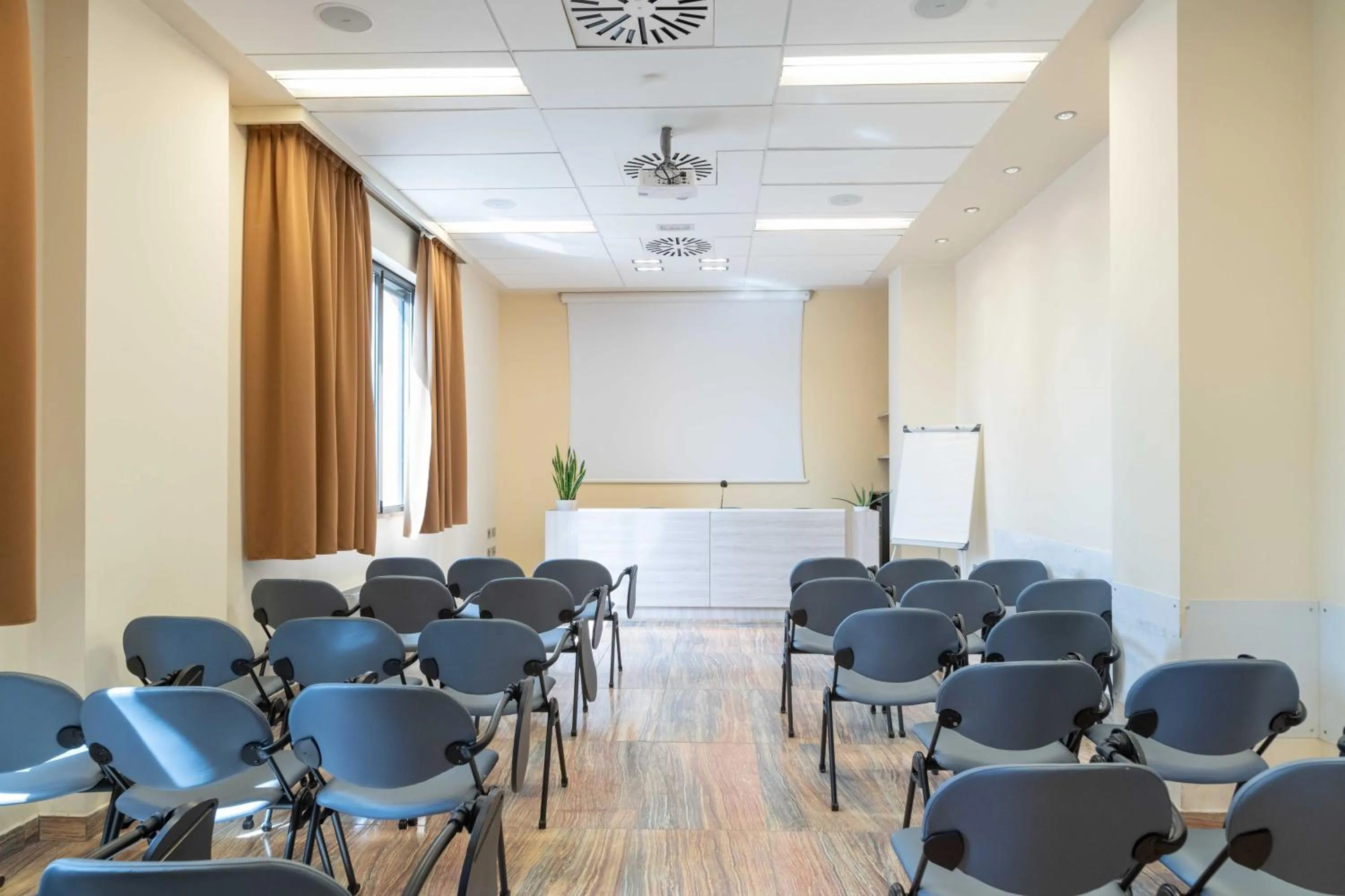 Meeting/conference room in Grand Hotel Forlì