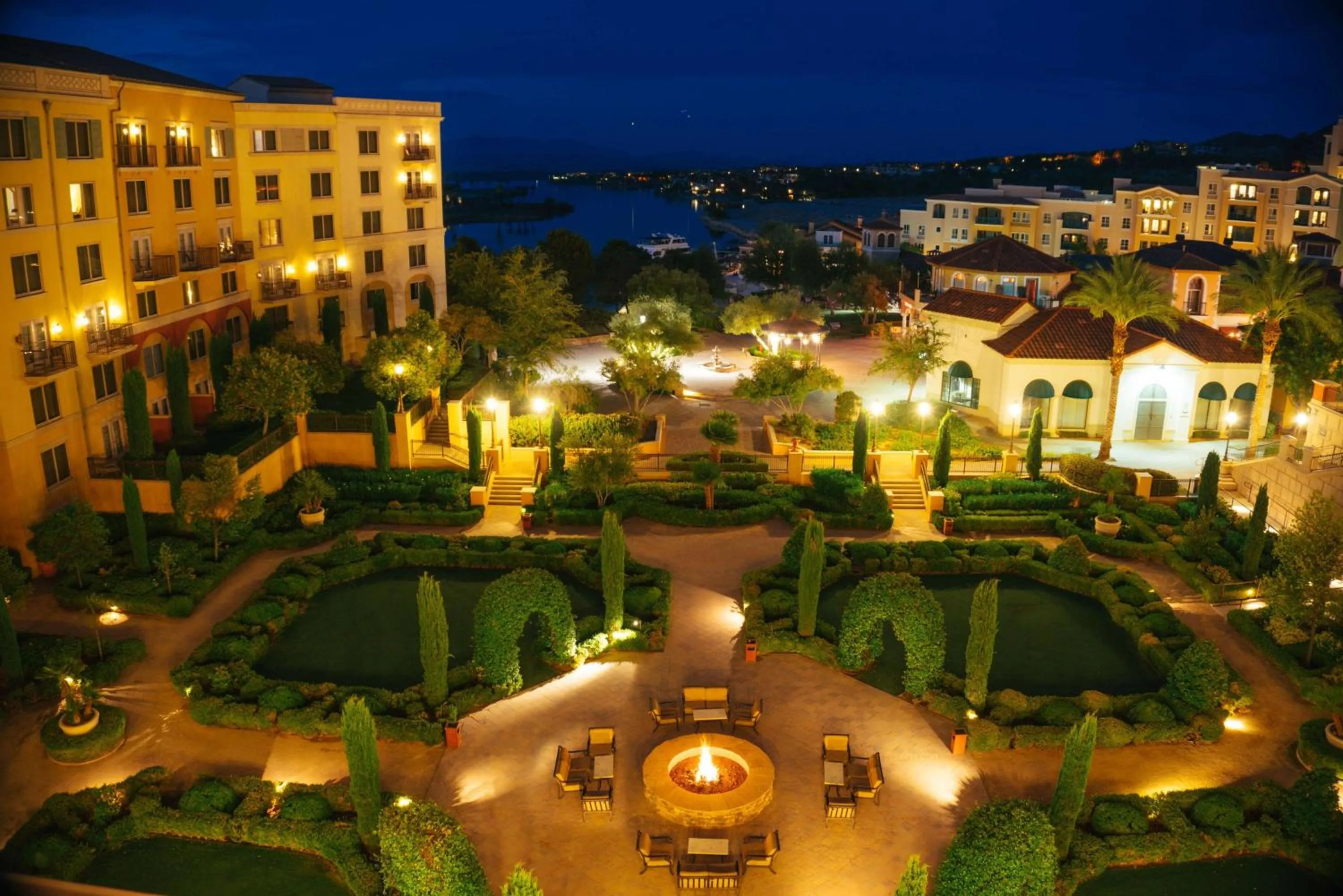 Property building in Hilton Lake Las Vegas Resort & Spa