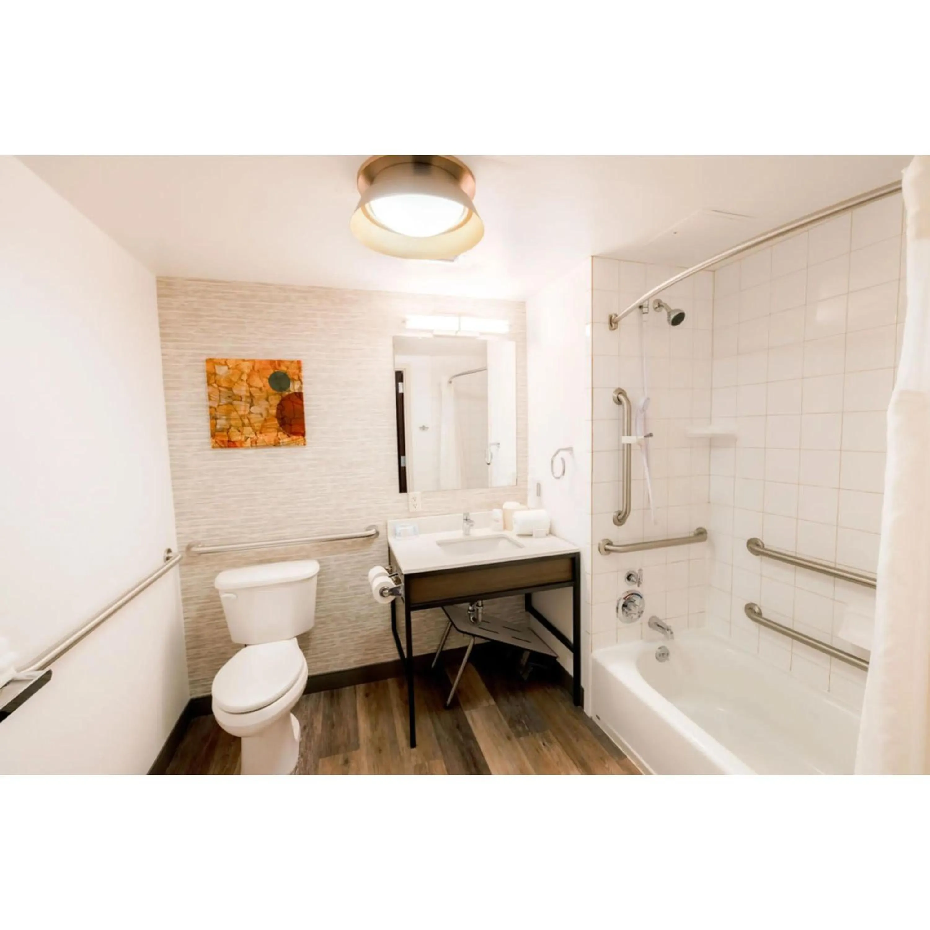 Bathroom in Hilton Garden Inn Mankato Downtown