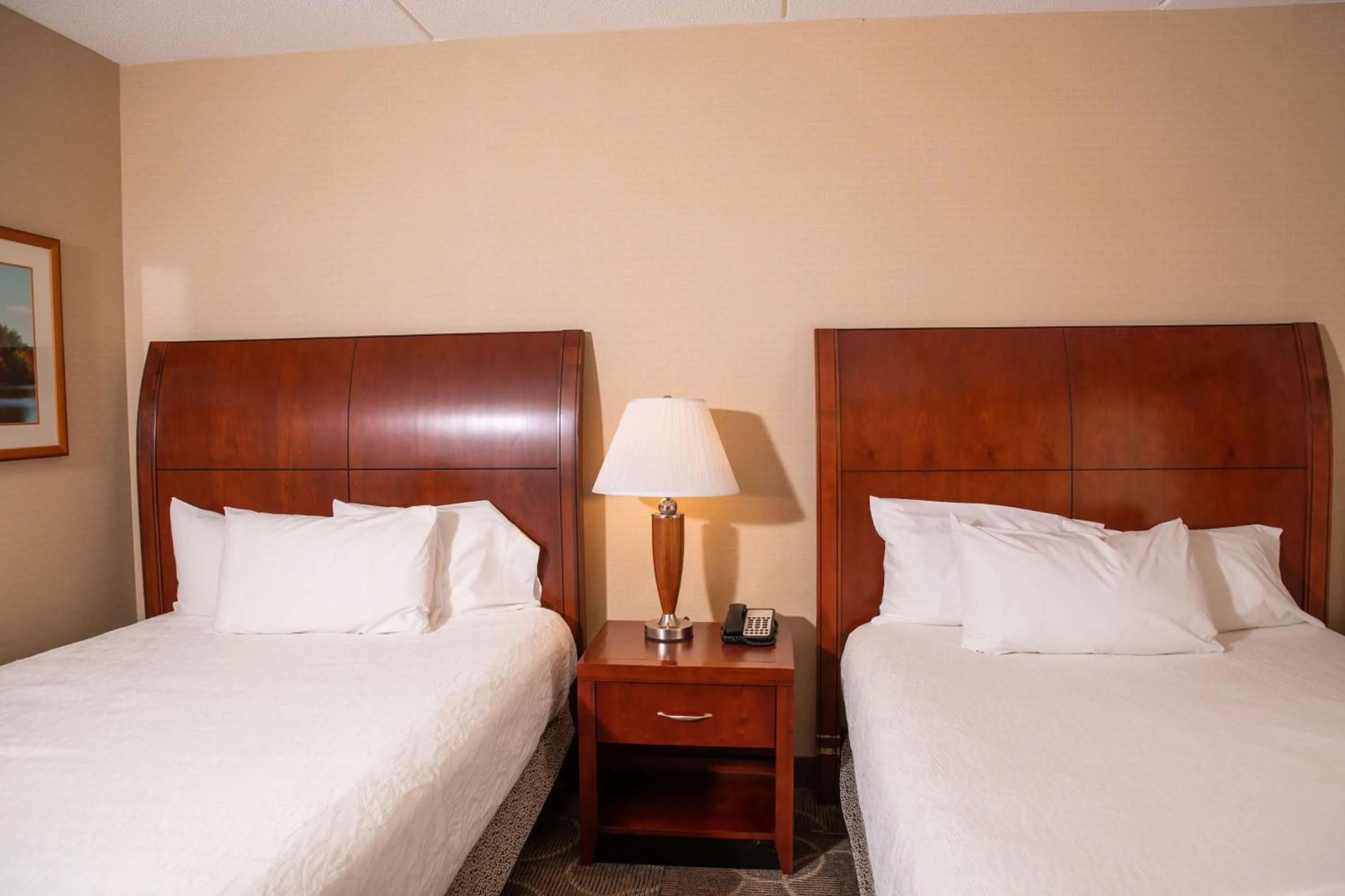 Bed in Hilton Garden Inn Erie