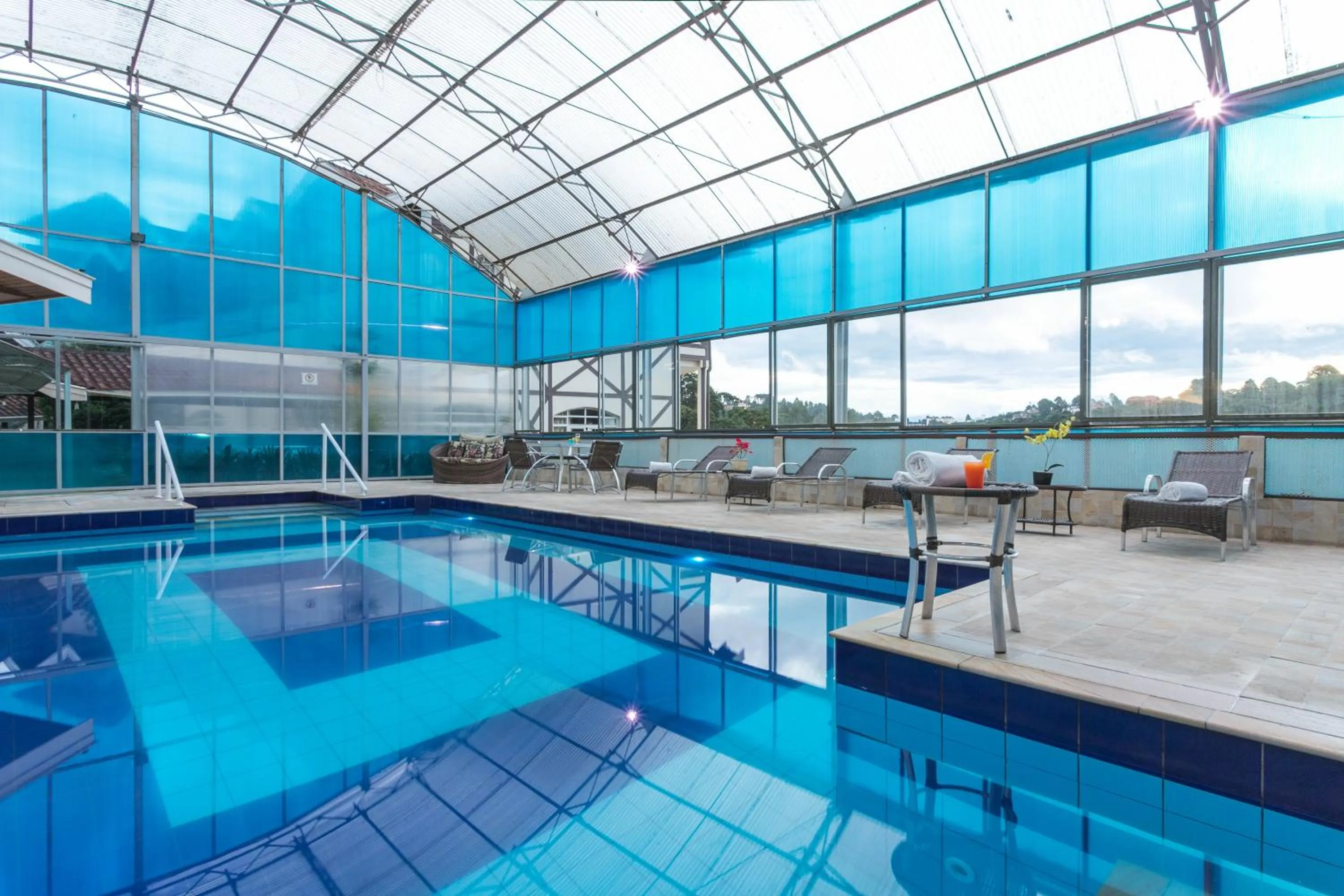 Swimming pool in Hotel Leão da Montanha