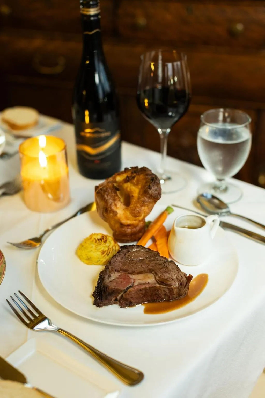 Pendray Inn and Tea House