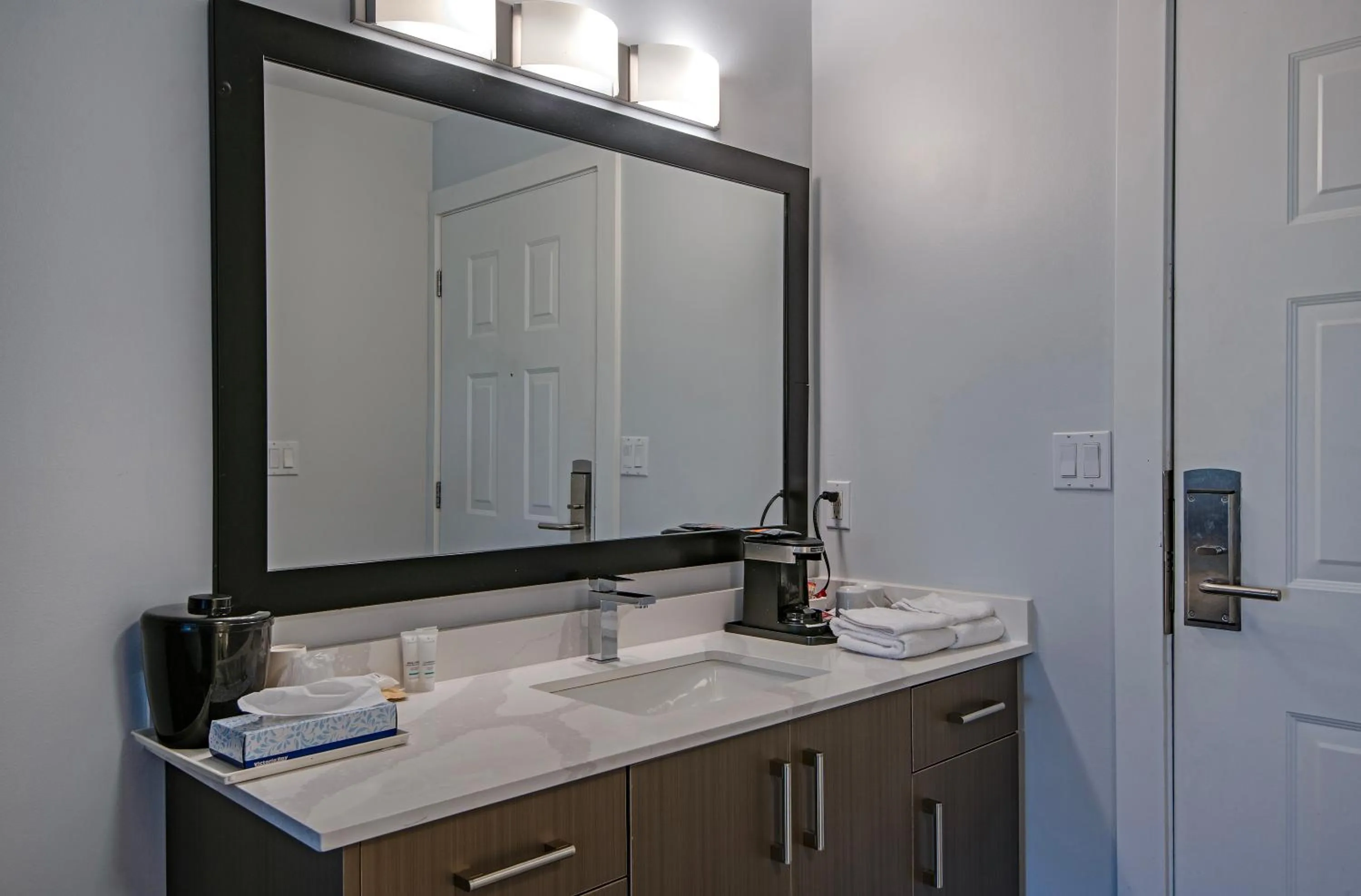 towels in Riverland Inn & Suites